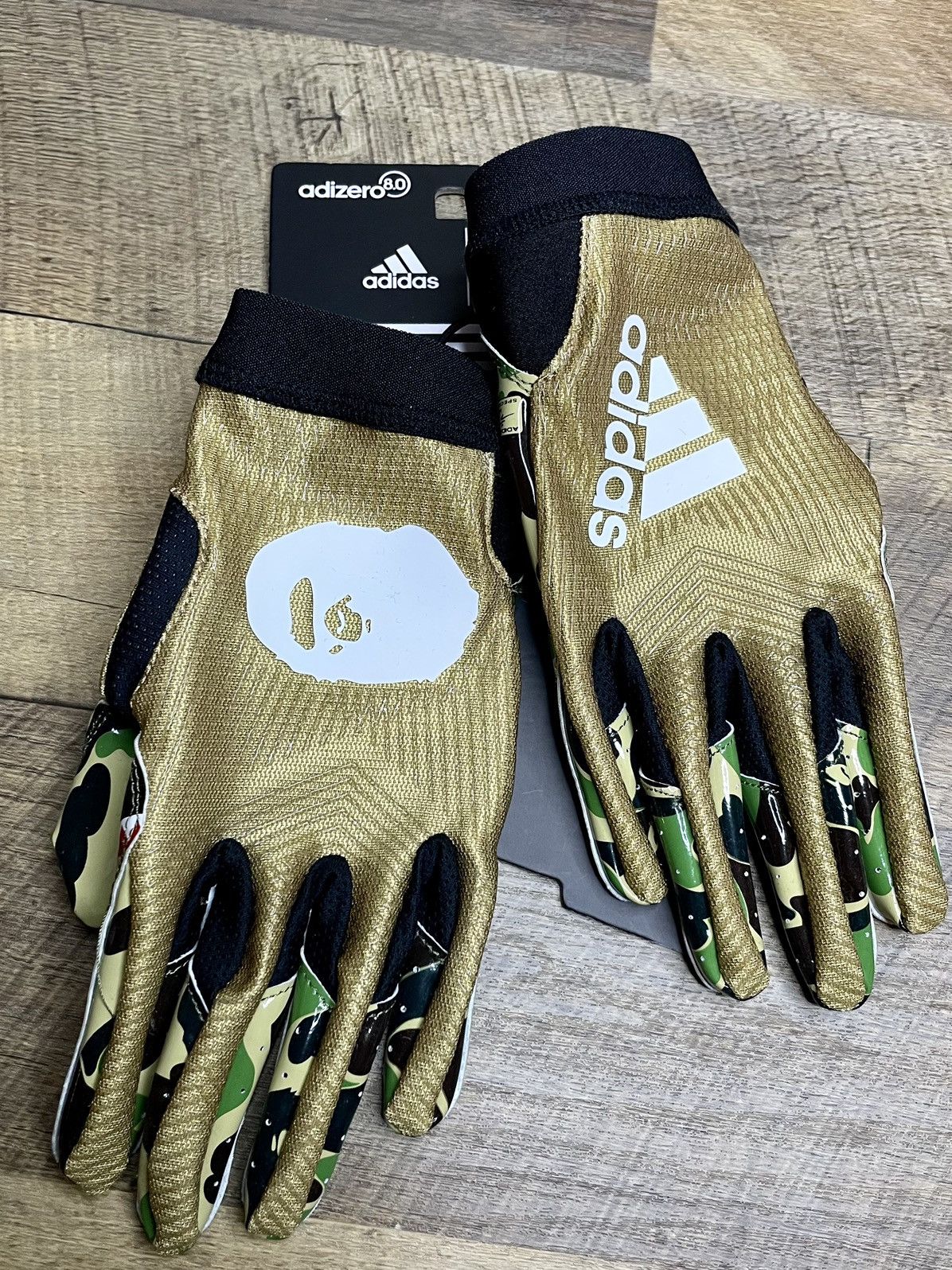 Adidas × Bape Bape x Adidas Adizero 8.0 Football Gloves⁣ Size ONE SIZE - 4 Thumbnail
