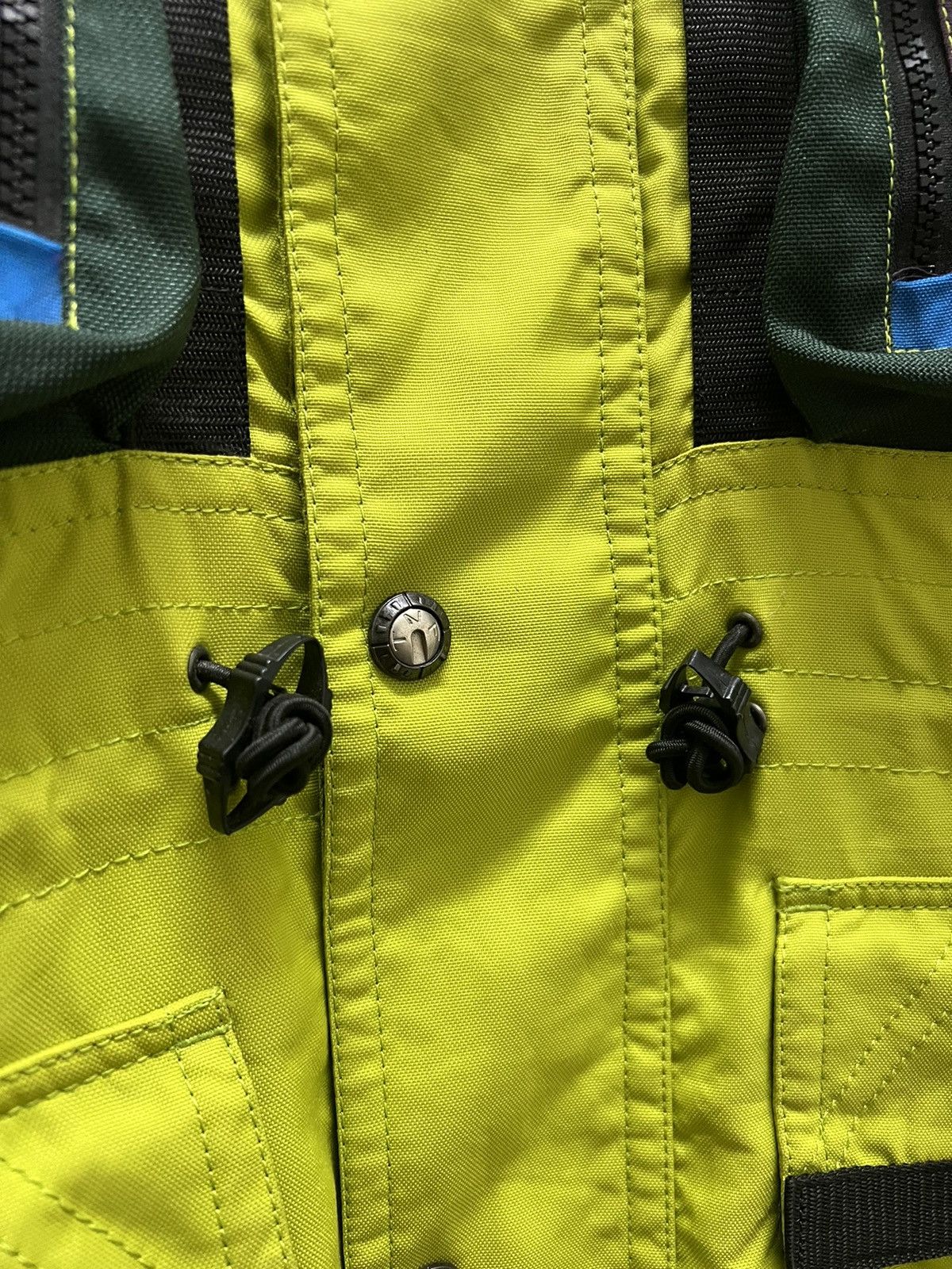 The North Face Vintage 90's The North Face Colourblock Gorp Jacket Size US L / EU 52-54 / 3 - 10 Thumbnail