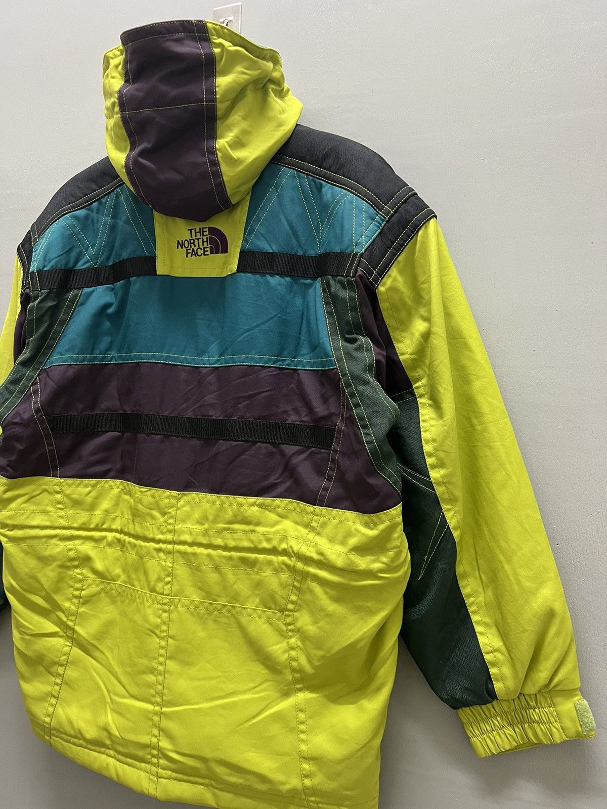 The North Face Vintage 90's The North Face Colourblock Gorp Jacket Size US L / EU 52-54 / 3 - 8 Thumbnail