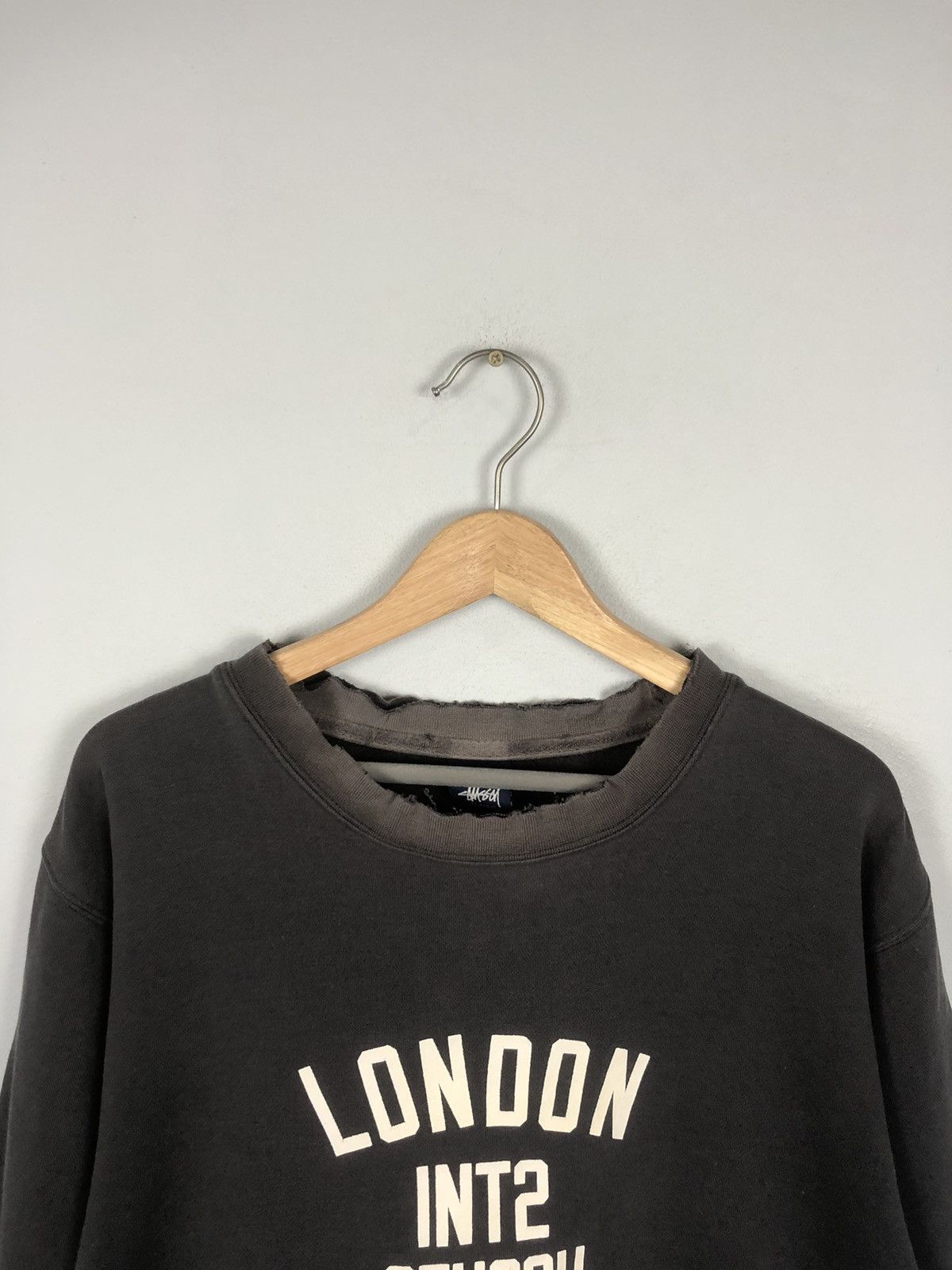 Other × Stussy Stussy London International Distressed Sweatshirt Size US L / EU 52-54 / 3 - 2 Thumbnail