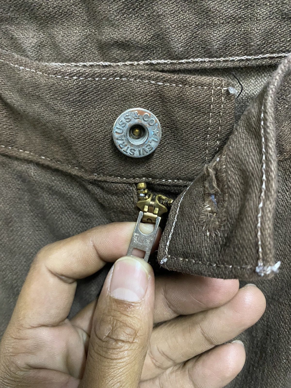 Levi's × Vintage Baggy Jeans Vintage Levis Chocolate Size US 34 / EU 50 - 4 Thumbnail
