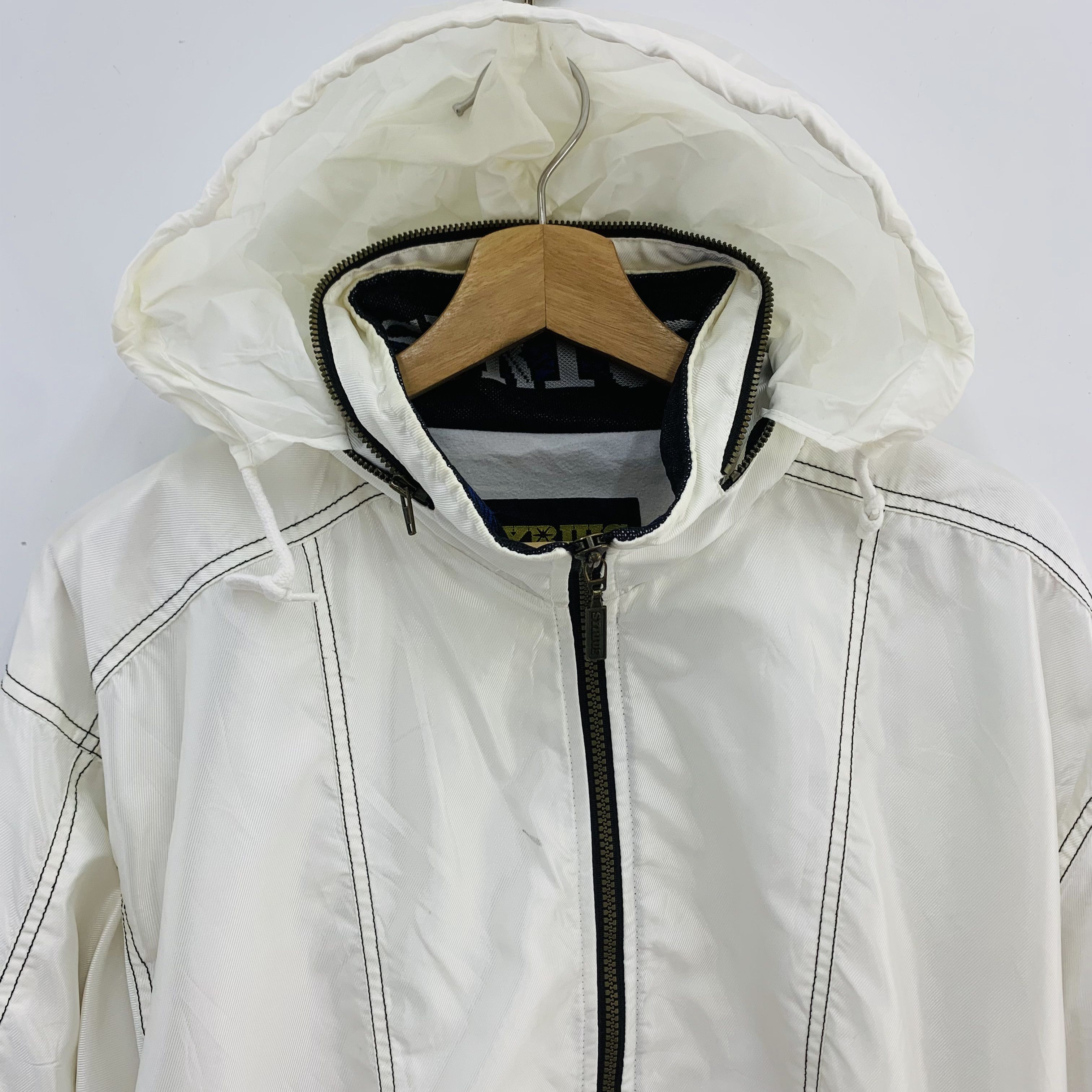 Japanese Brand Syrius Windbreaker Jacket Hooded Ski Jacket Size US L / EU 52-54 / 3 - 7 Thumbnail