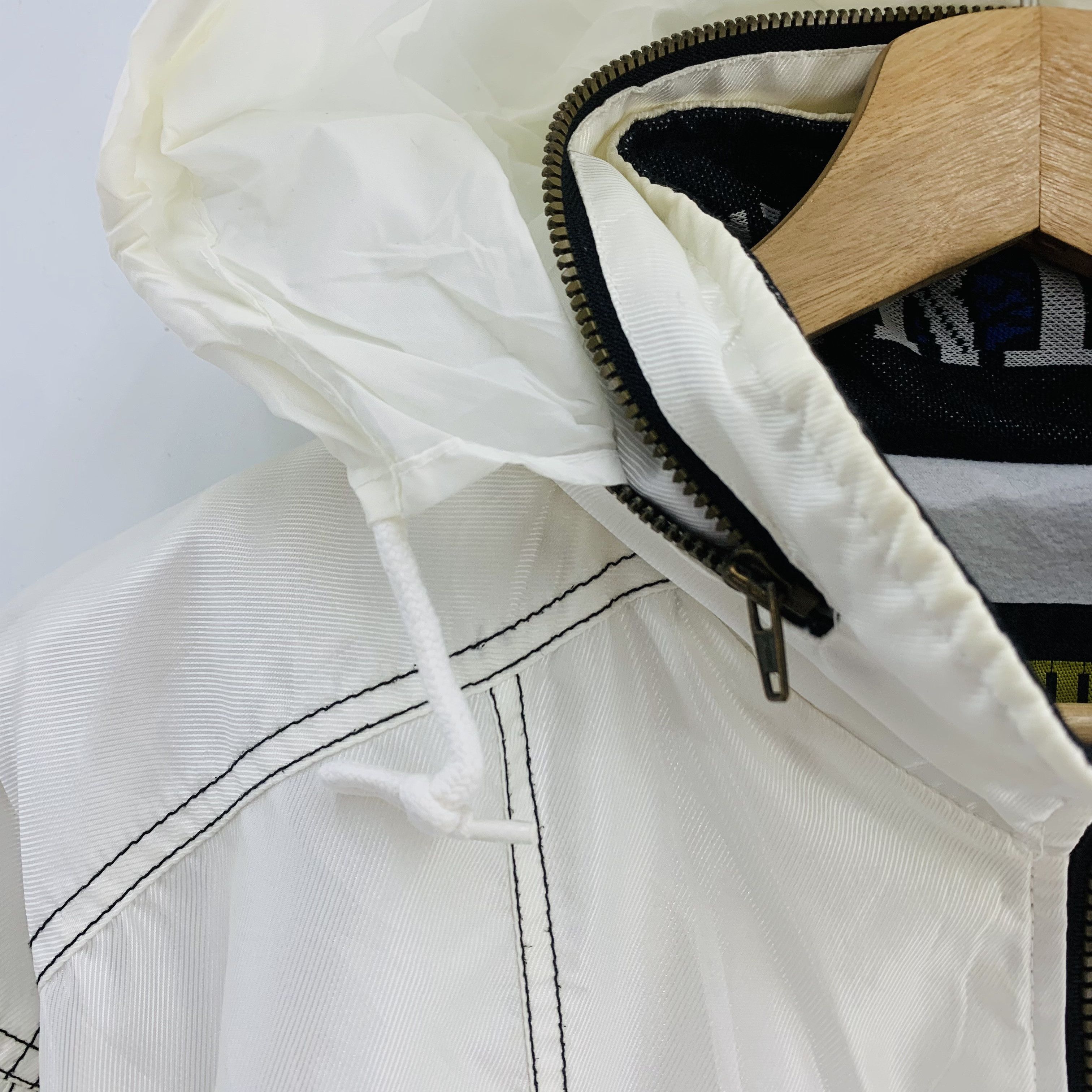 Japanese Brand Syrius Windbreaker Jacket Hooded Ski Jacket Size US L / EU 52-54 / 3 - 8 Thumbnail
