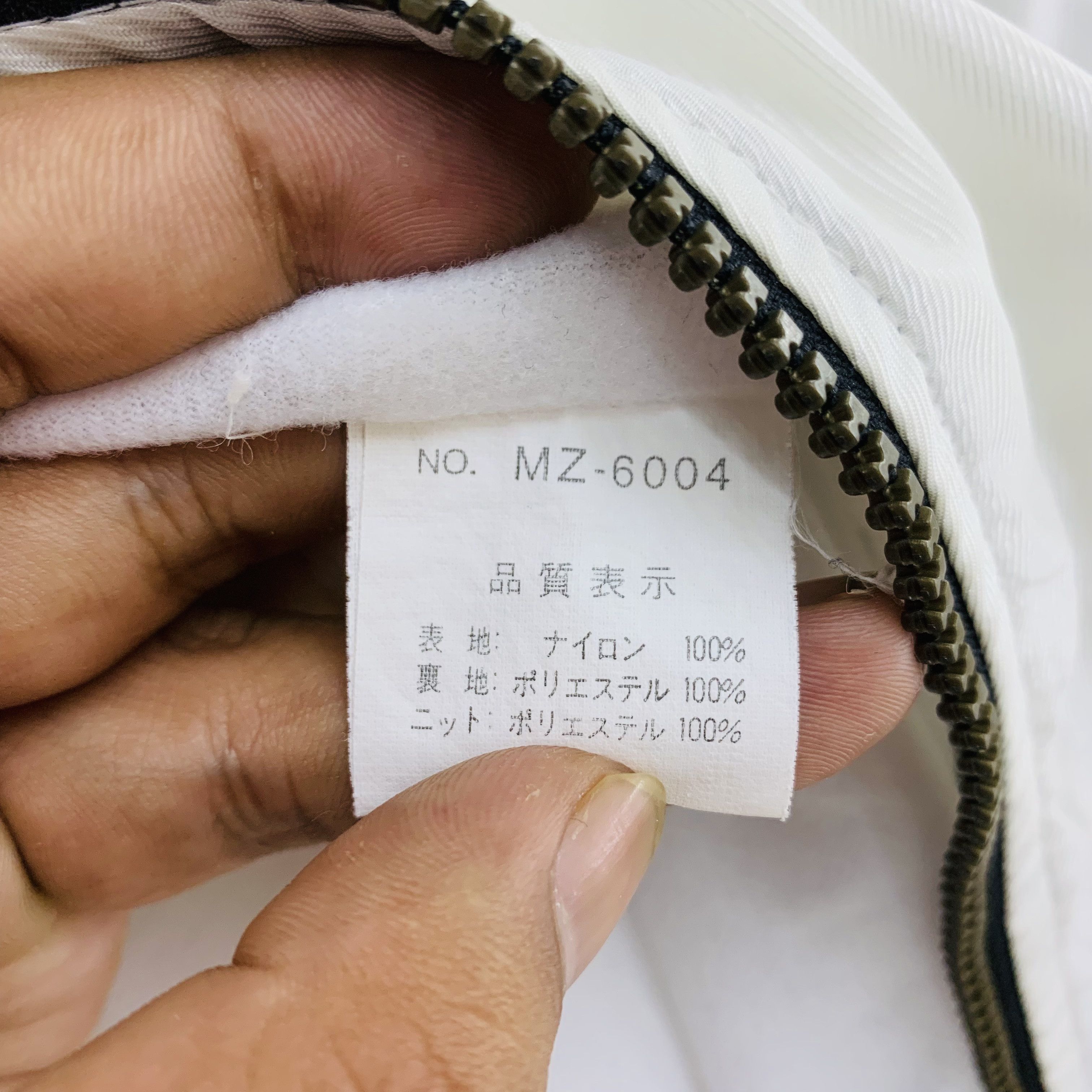 Japanese Brand Syrius Windbreaker Jacket Hooded Ski Jacket Size US L / EU 52-54 / 3 - 12 Thumbnail