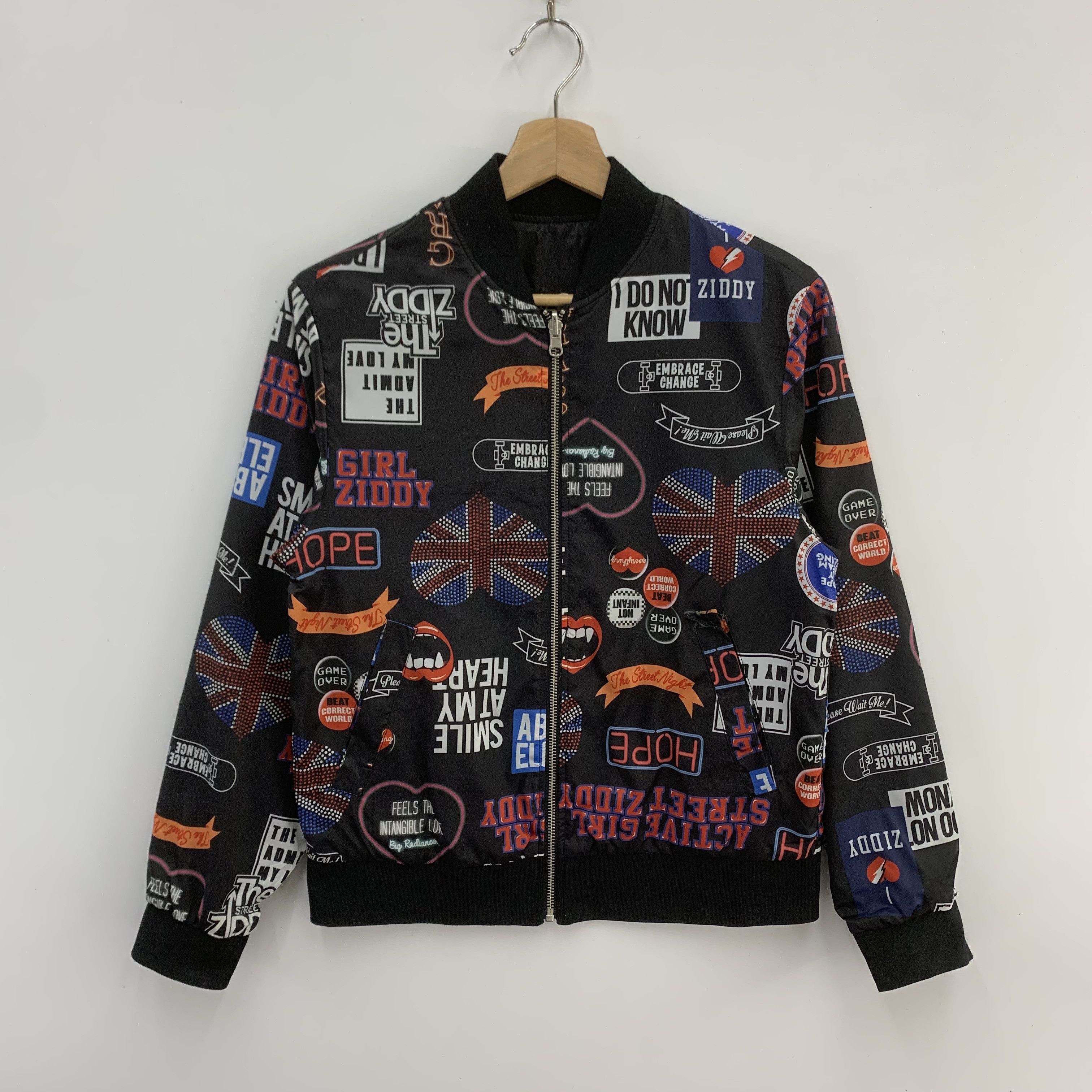 Japanese Brand Reversible Windbreaker Jacket Full Print Embroidered Size US S / EU 44-46 / 1 - 1 Thumbnail