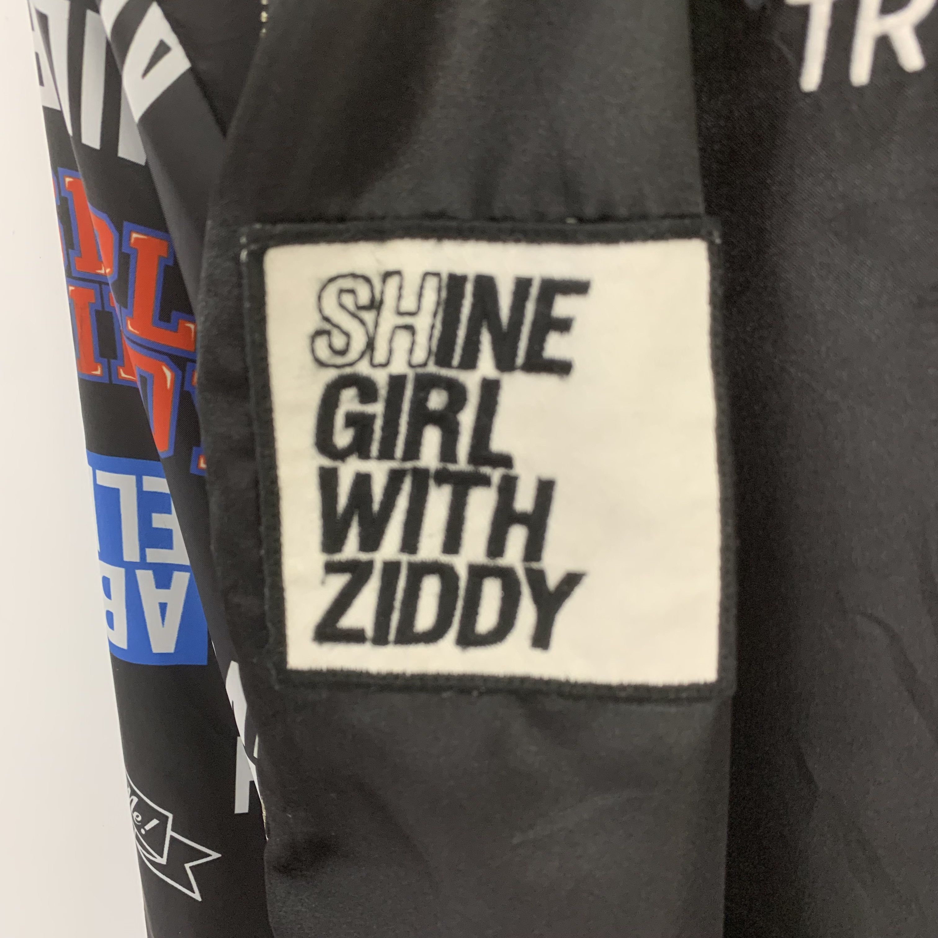 Japanese Brand Reversible Windbreaker Jacket Full Print Embroidered Size US S / EU 44-46 / 1 - 9 Thumbnail