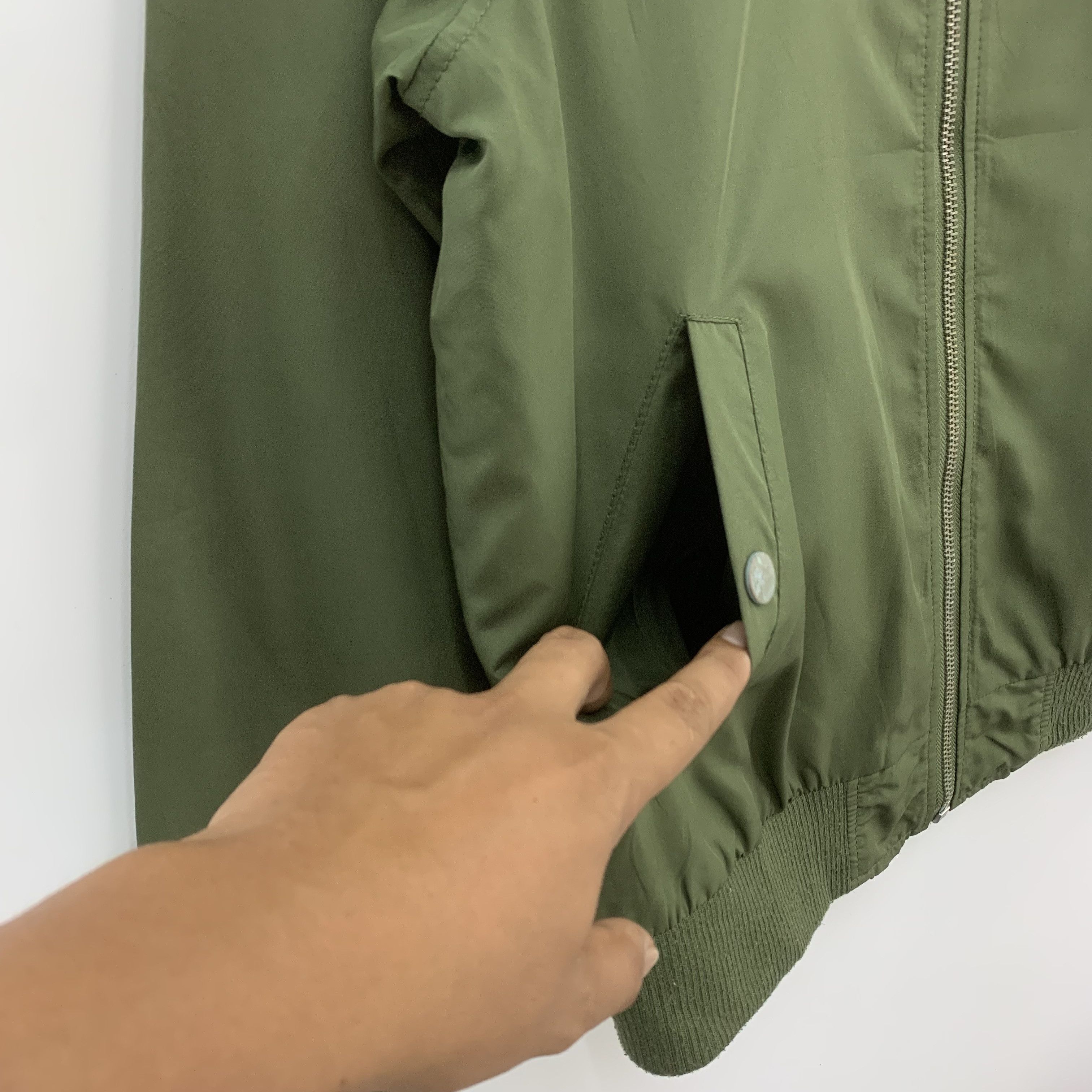 Japanese Brand Spinns Bomber Jacket Army Green Military Size US M / EU 48-50 / 2 - 6 Thumbnail