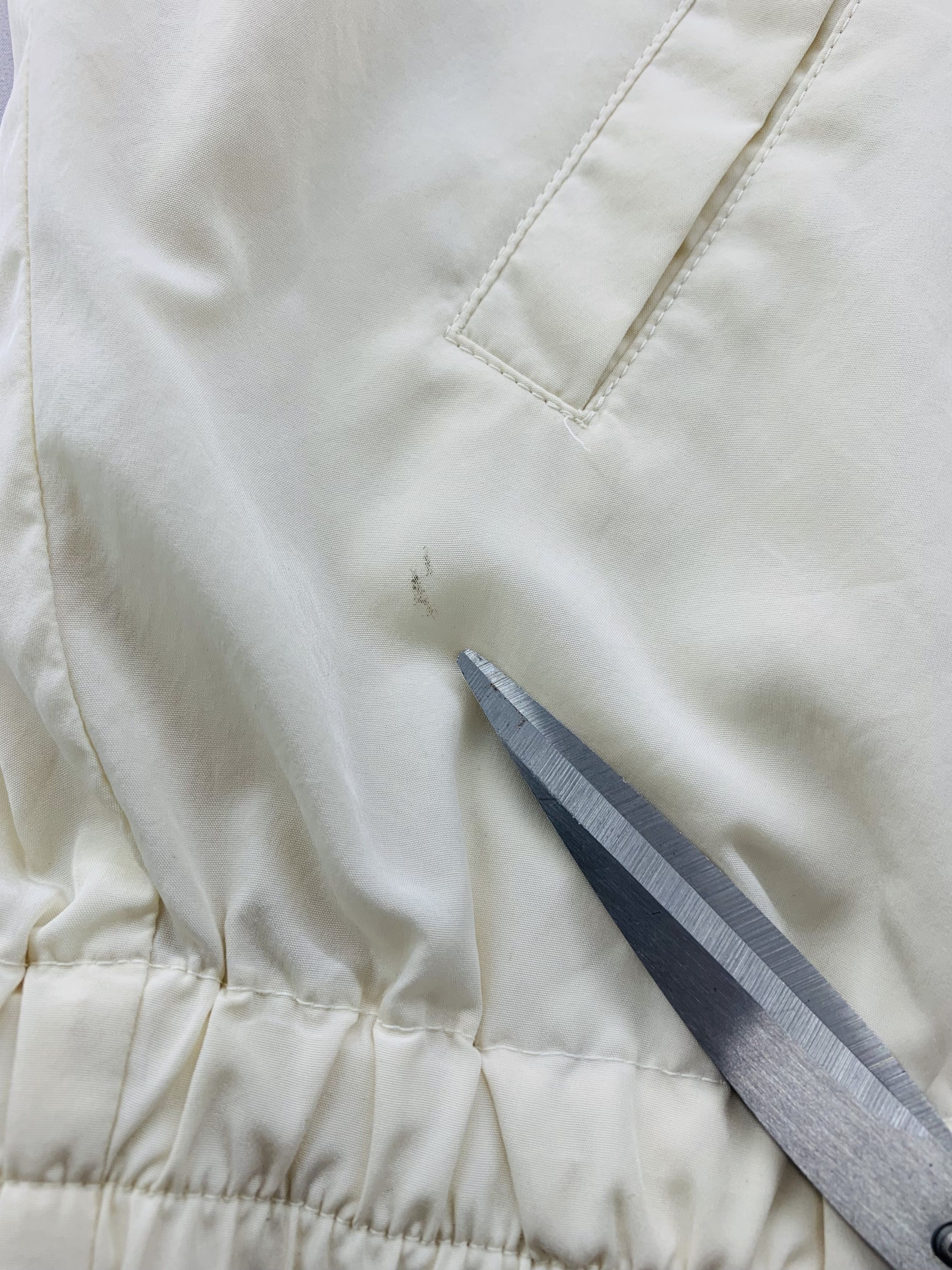 Kenzo × Vintage vintage 90s Kenzo Jacket Sportswear Off White Colour Size US M / EU 48-50 / 2 - 11 Thumbnail