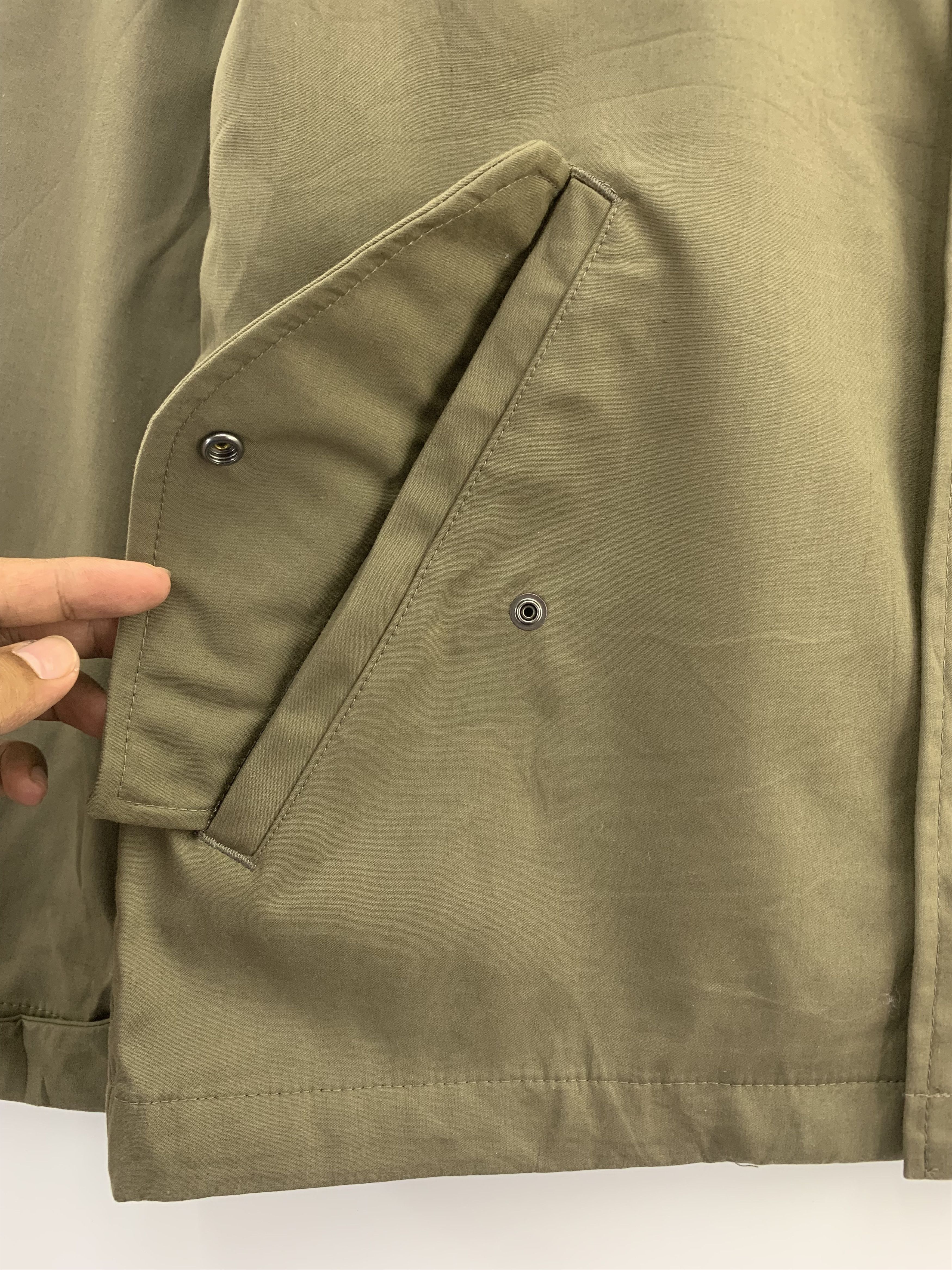 Other Vintage Jacket Hoodie Olive Green Colour Size US M / EU 48-50 / 2 - 4 Thumbnail