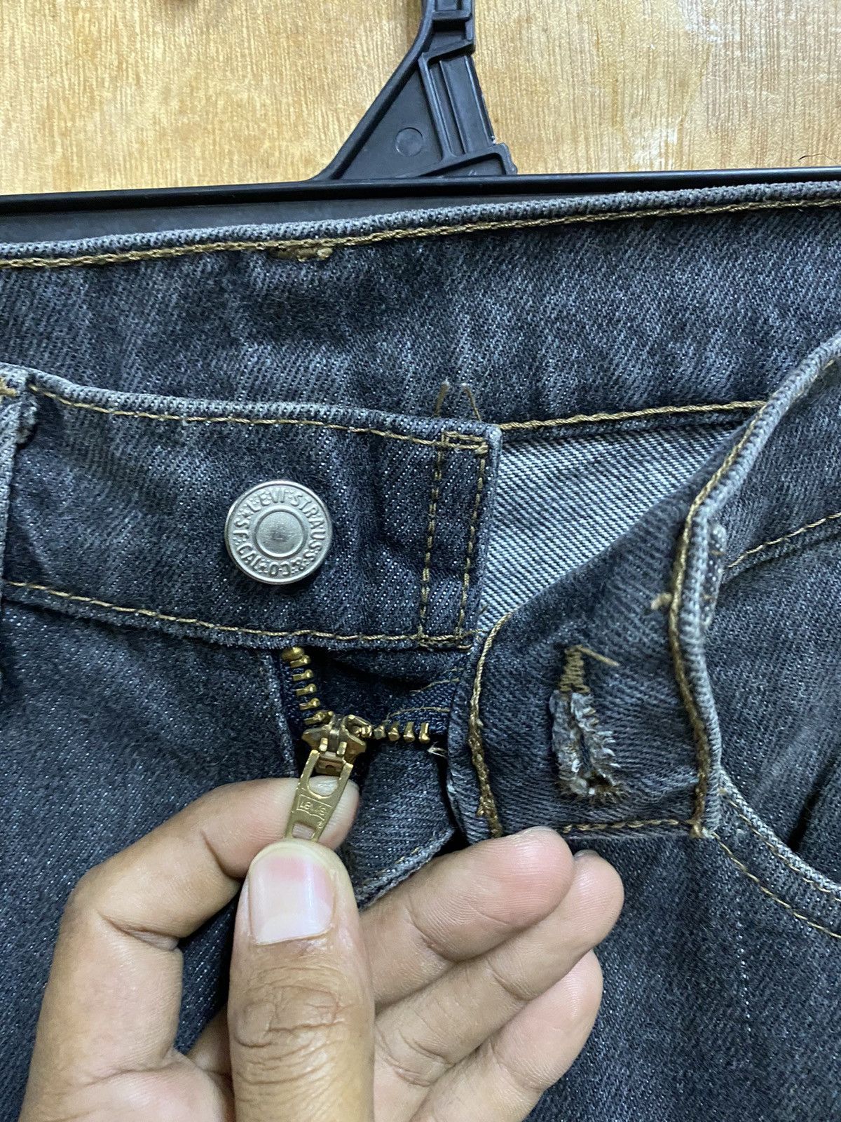 Levi's × Vintage Vintage Levis Super Black Jeans Size US 27 - 4 Thumbnail