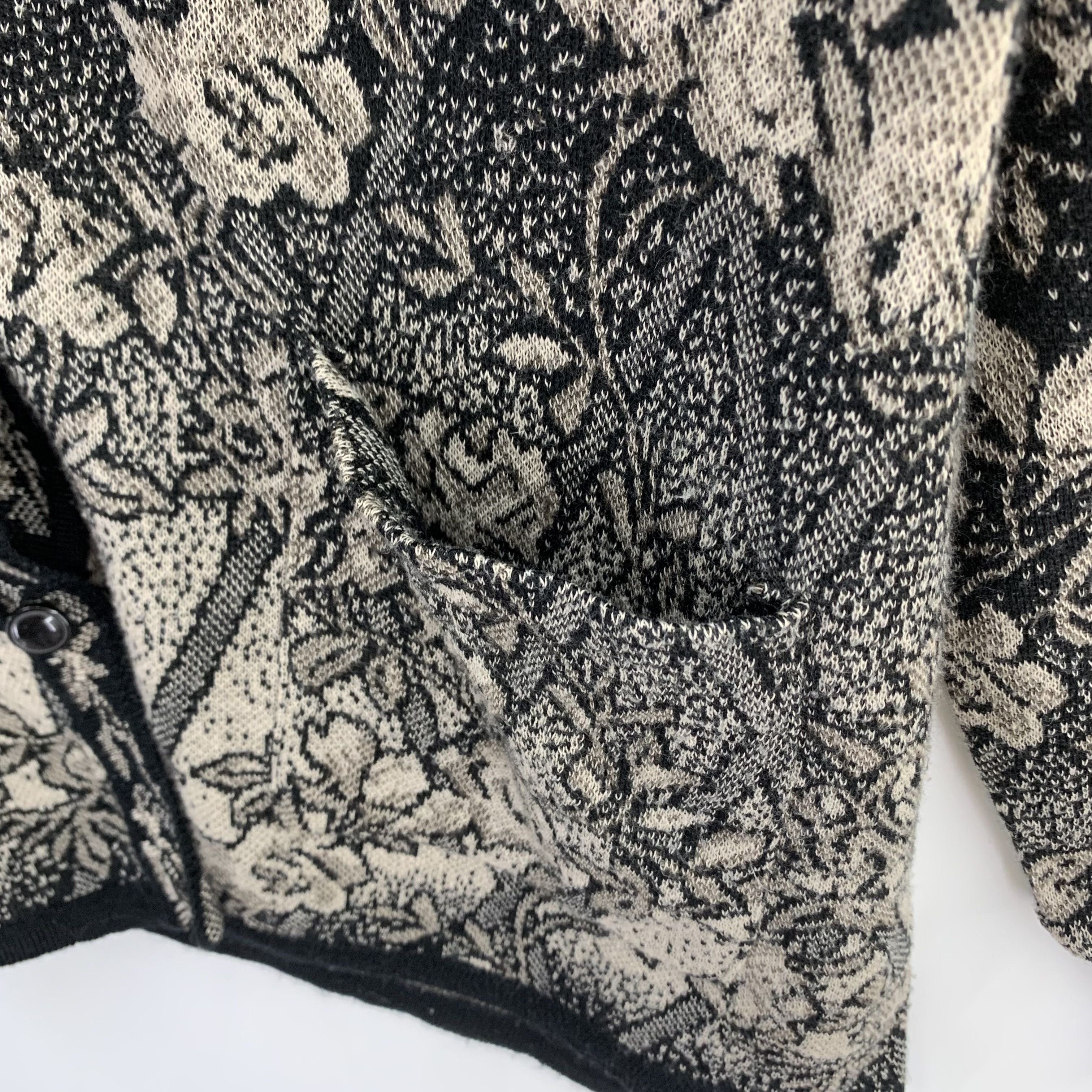 Japanese Brand Pursuit De ideal Knit Shirt Nice Design Size US L / EU 52-54 / 3 - 4 Thumbnail