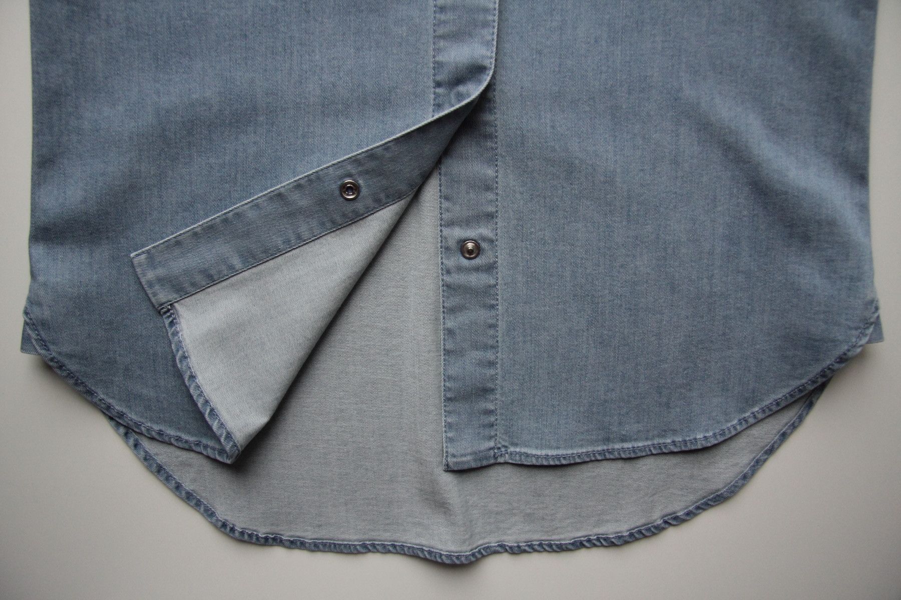 Stella McCartney STELLA MCCARTNEY EMBROIDERED DENIM SHIRT SIZE 42 Size M / US 6-8 / IT 42-44 - 5 Thumbnail