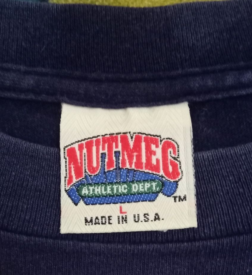 MLB × Nutmeg × Warner Bros Vintage 90s MLB Minnesota Twins x Tasmanian Devil T-shirt Size US L / EU 52-54 / 3 - 13 Thumbnail