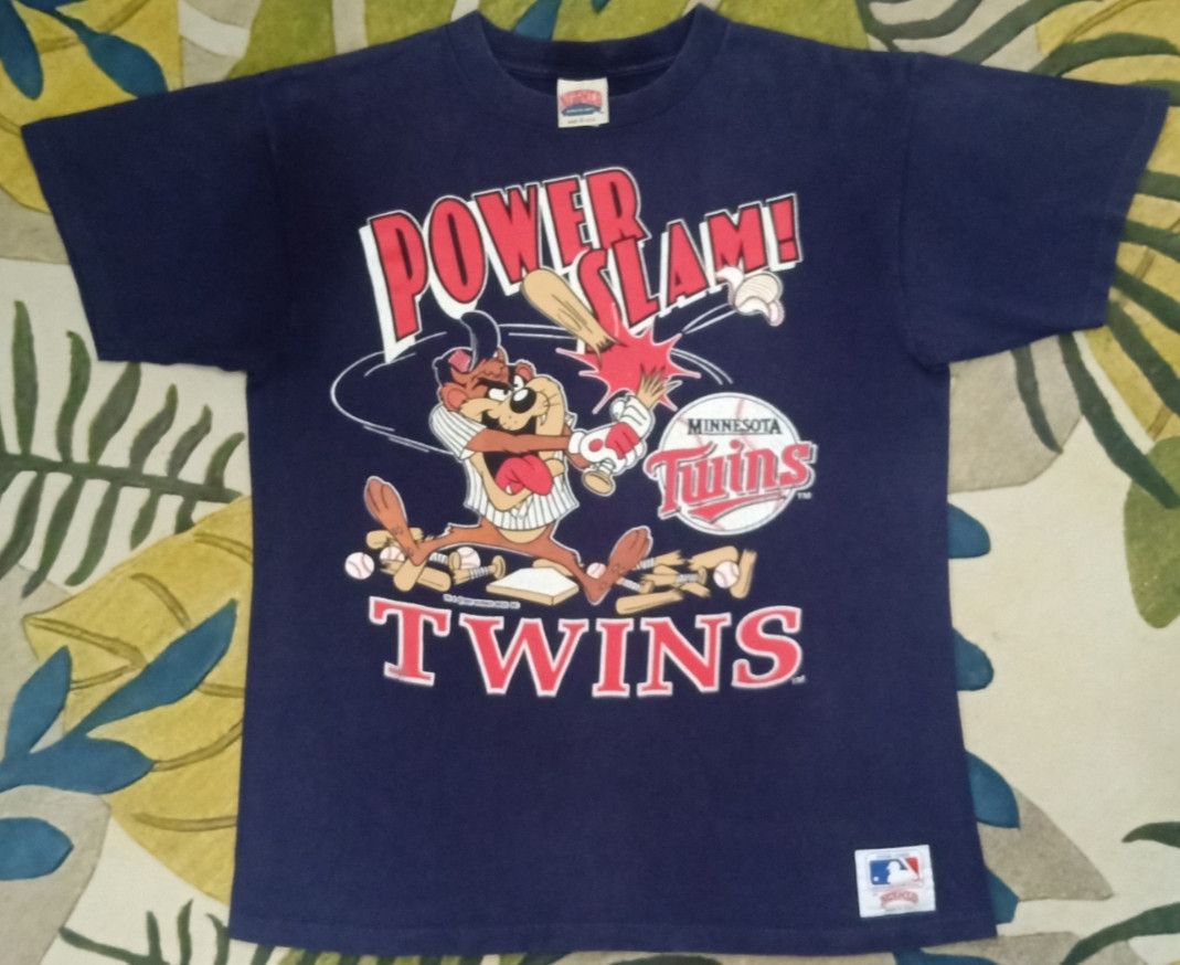 MLB × Nutmeg × Warner Bros Vintage 90s MLB Minnesota Twins x Tasmanian Devil T-shirt Size US L / EU 52-54 / 3 - 4 Thumbnail