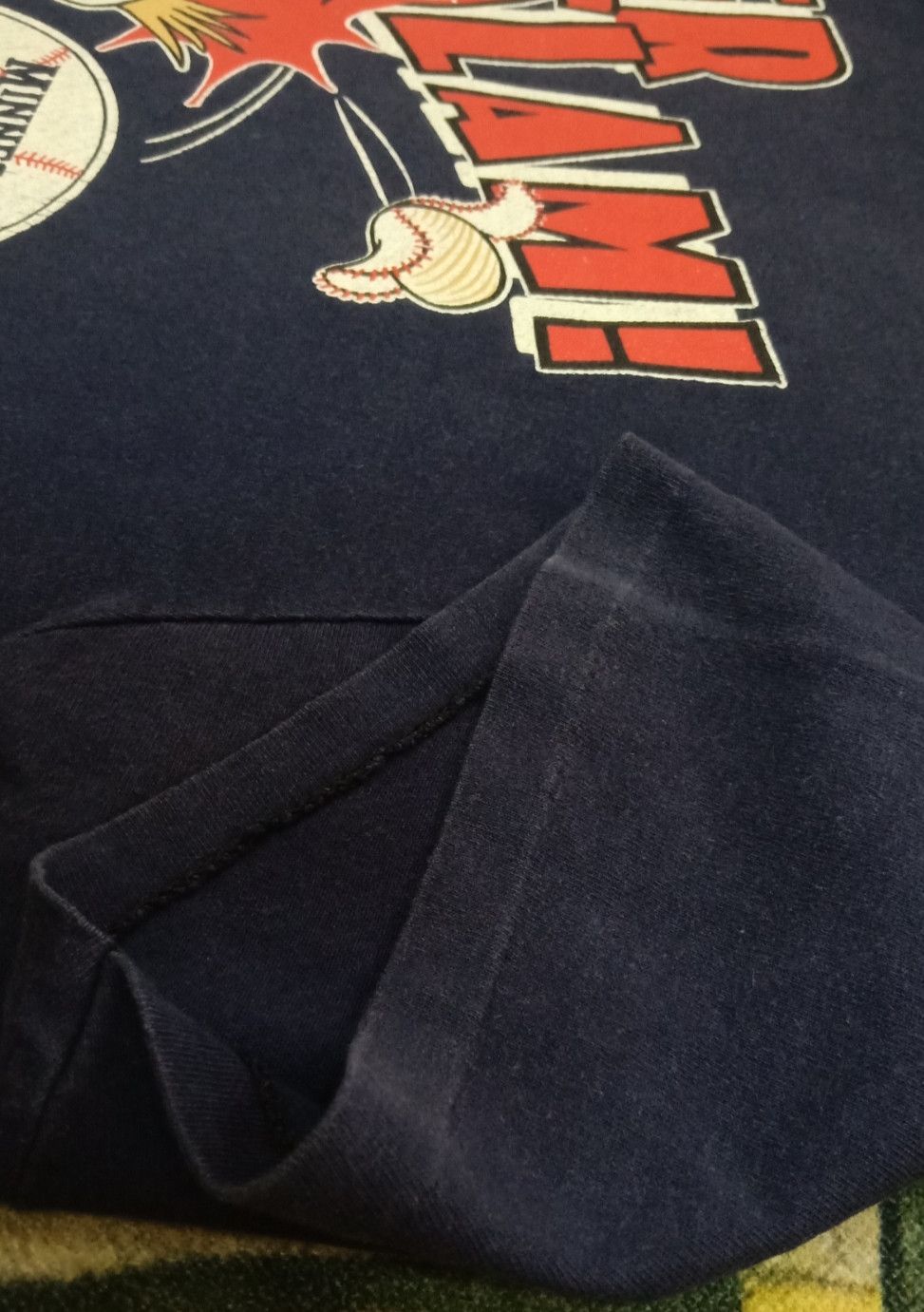 MLB × Nutmeg × Warner Bros Vintage 90s MLB Minnesota Twins x Tasmanian Devil T-shirt Size US L / EU 52-54 / 3 - 16 Thumbnail