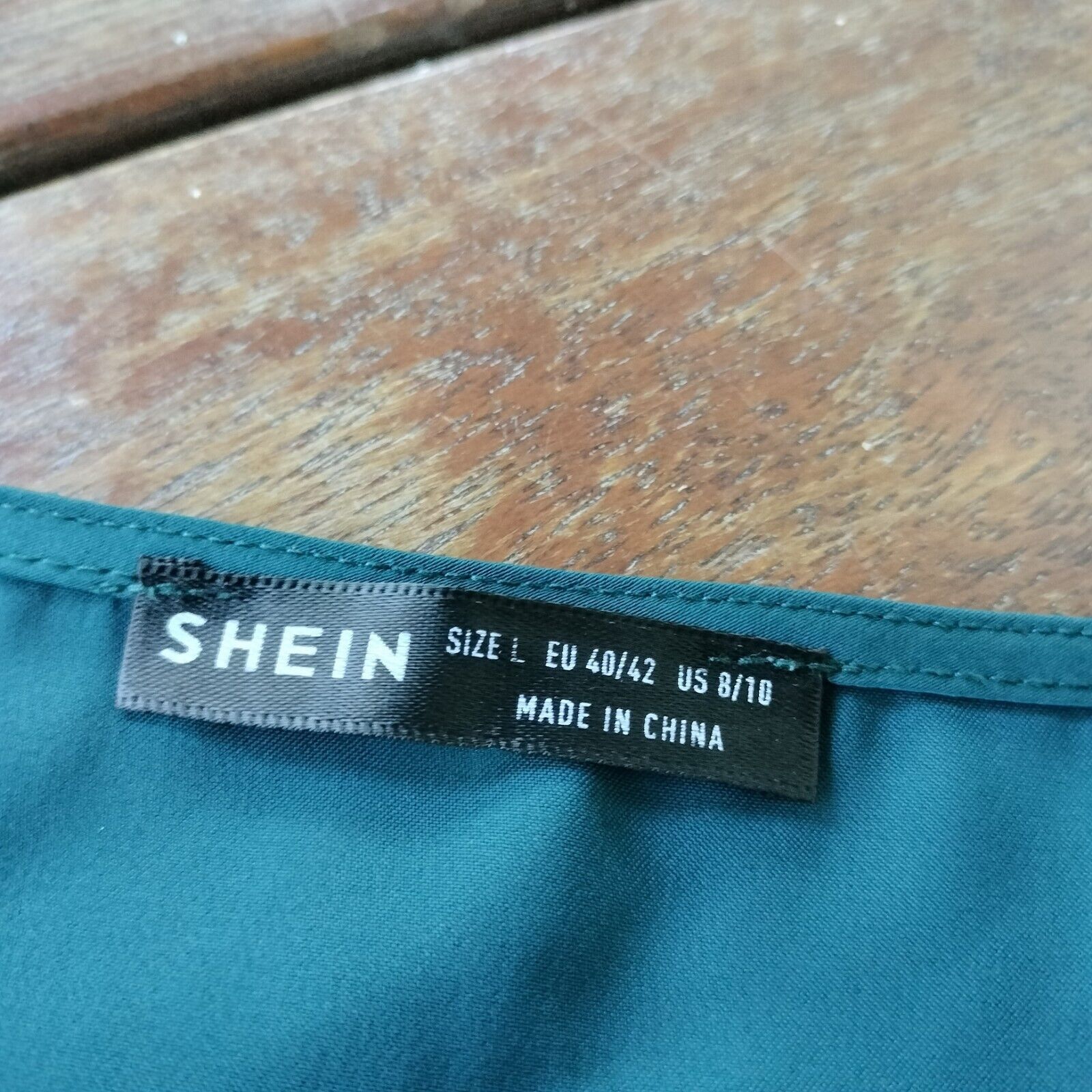 Shein Shein Blouse Top Teal Satin Cowl Neck Flounce Sleeve Size L / US 10 / IT 46 - 6 Thumbnail