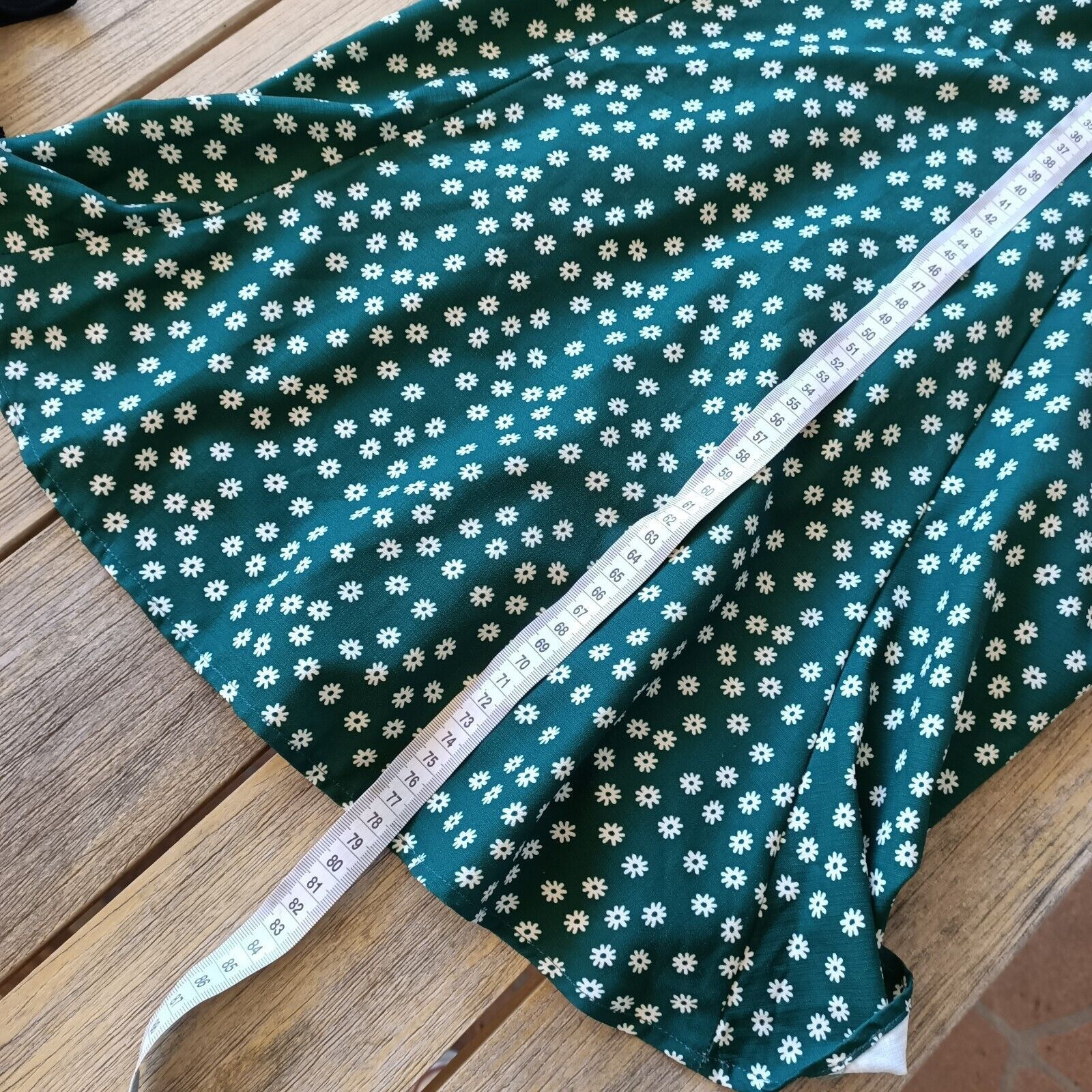 Designer Slide Show Dress Green White Floral Ditsy Mini Shirred Size M / US 6-8 / IT 42-44 - 9 Thumbnail