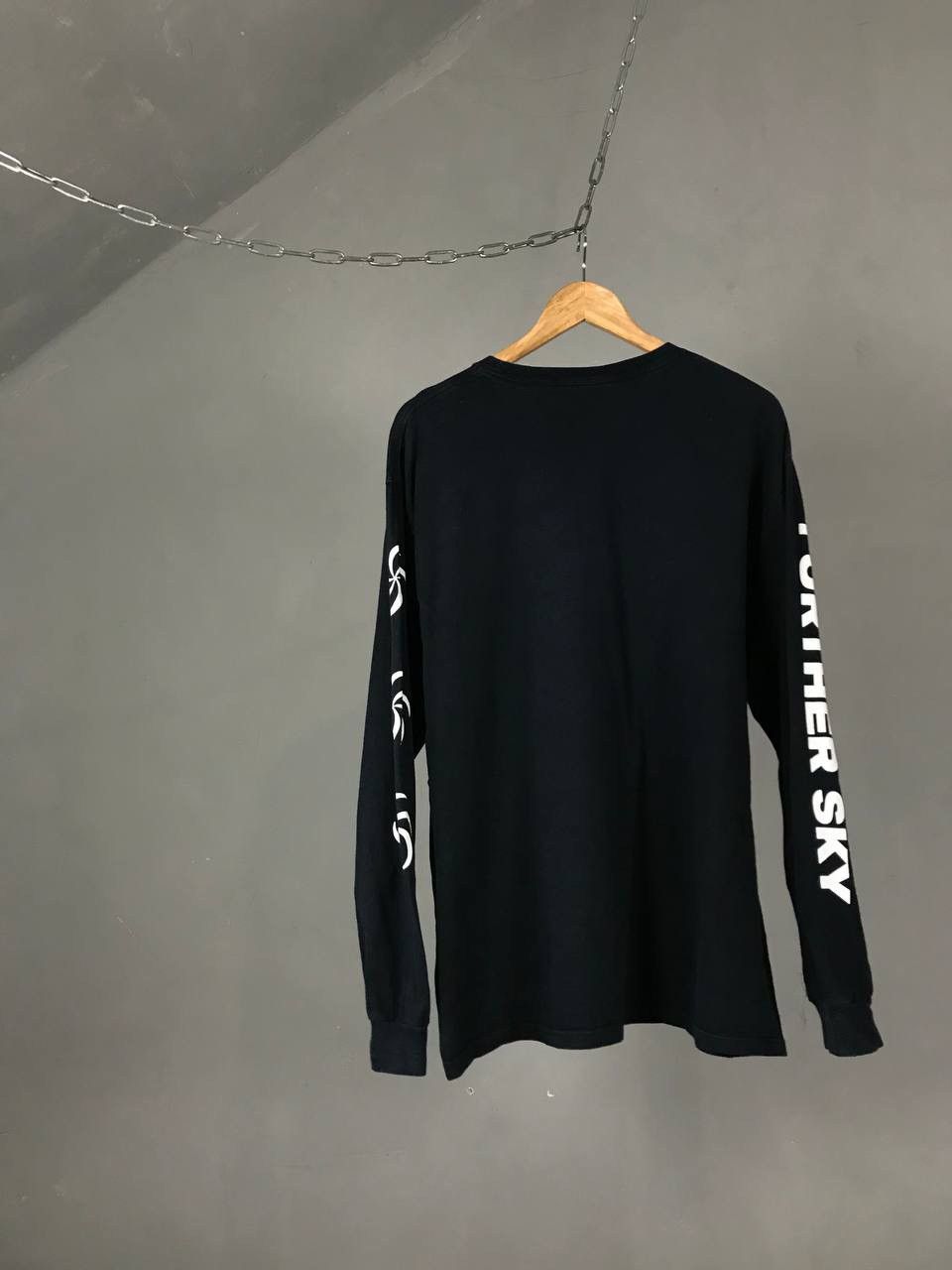 The Basement Basement vintage streetwear overprinted longsleeve Size US XL / EU 56 / 4 - 7 Thumbnail
