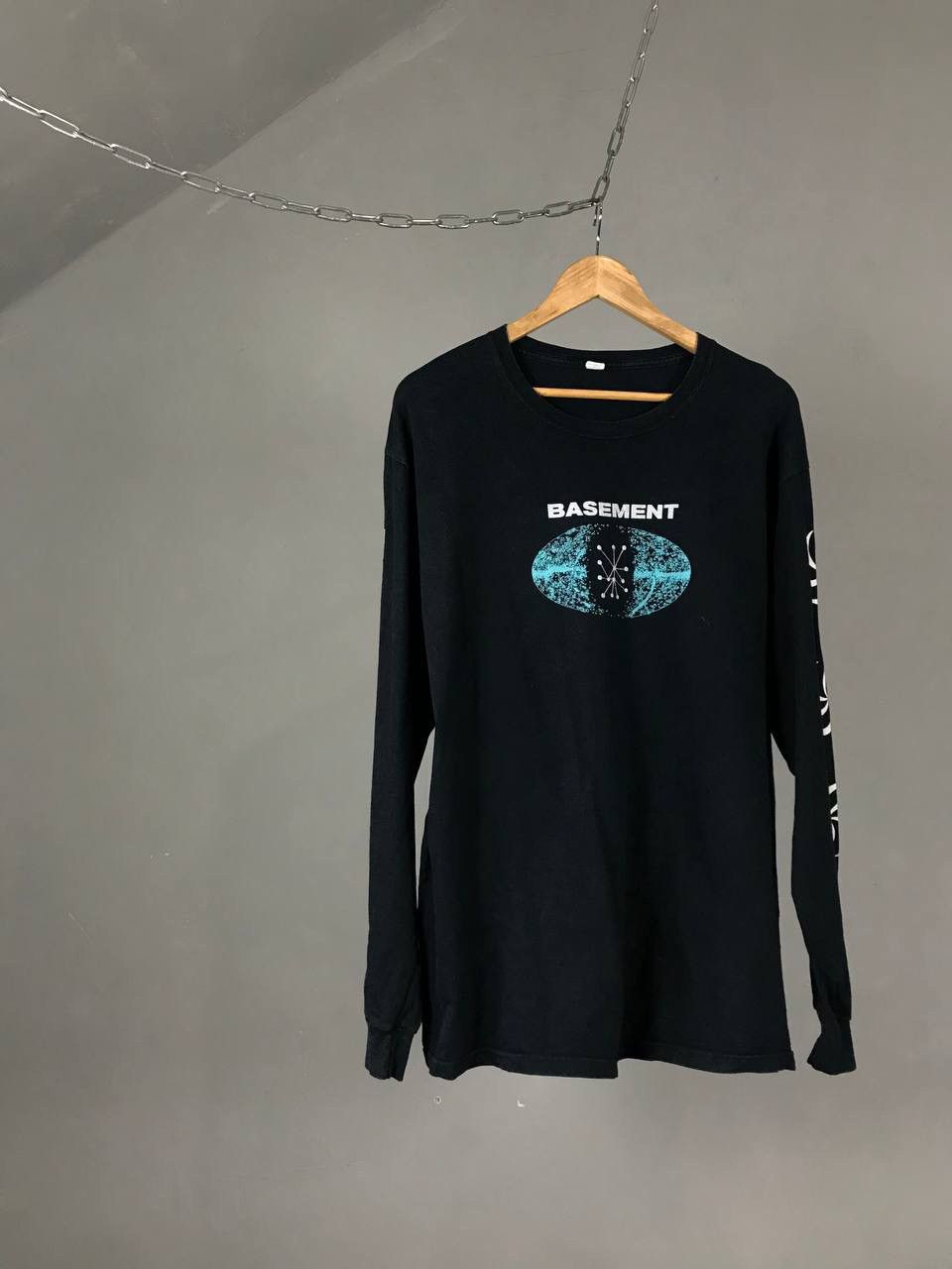 The Basement Basement vintage streetwear overprinted longsleeve Size US XL / EU 56 / 4 - 1 Thumbnail