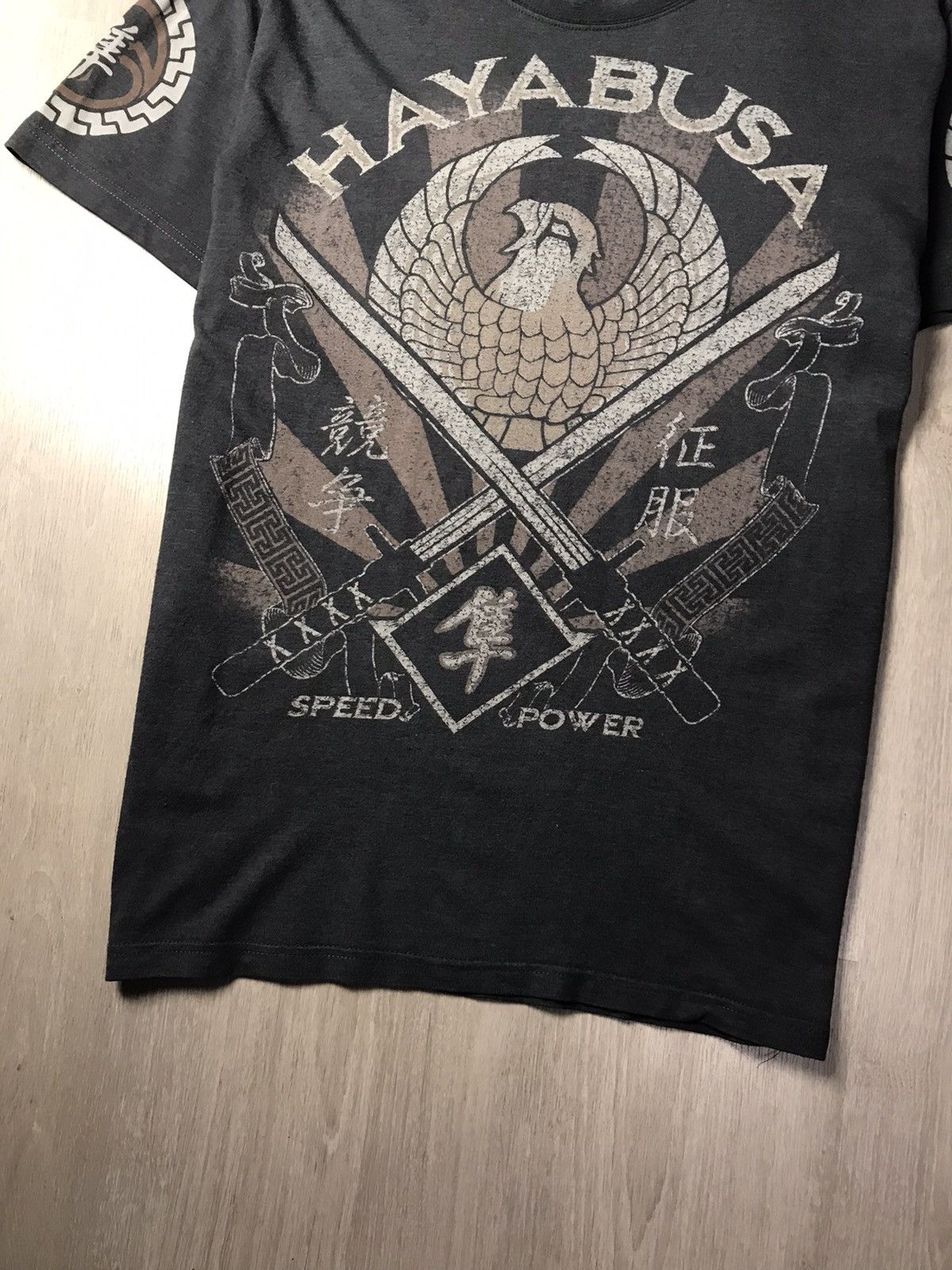 Edition Japan × Japanese Brand Hayabusa Fight Wear Fighting Japan t shirt size L Size US M / EU 48-50 / 2 - 3 Thumbnail