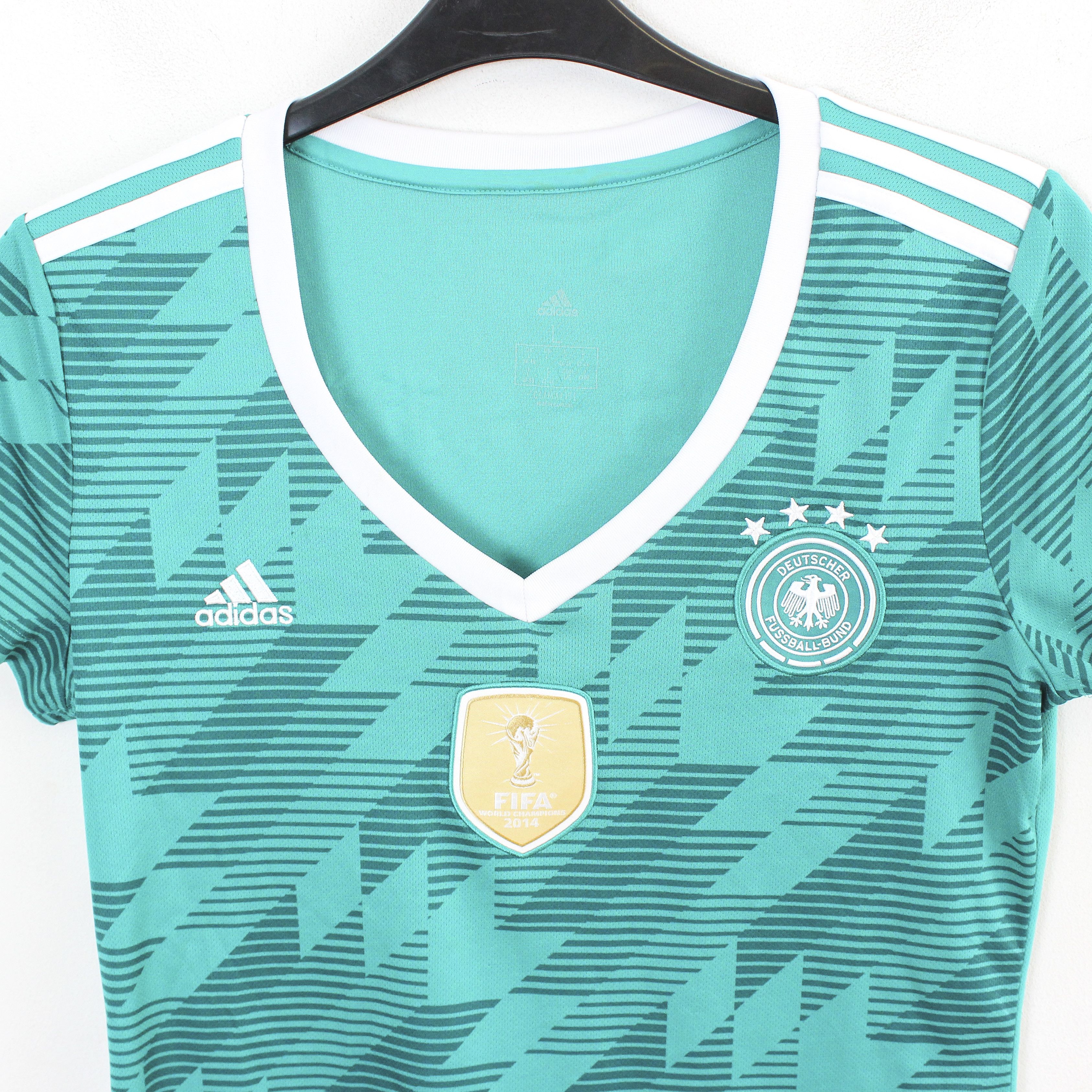 Adidas Germany #17 Boateng Women L Football Away Shirt 2018 2019 Size L / US 10 / IT 46 - 3 Thumbnail