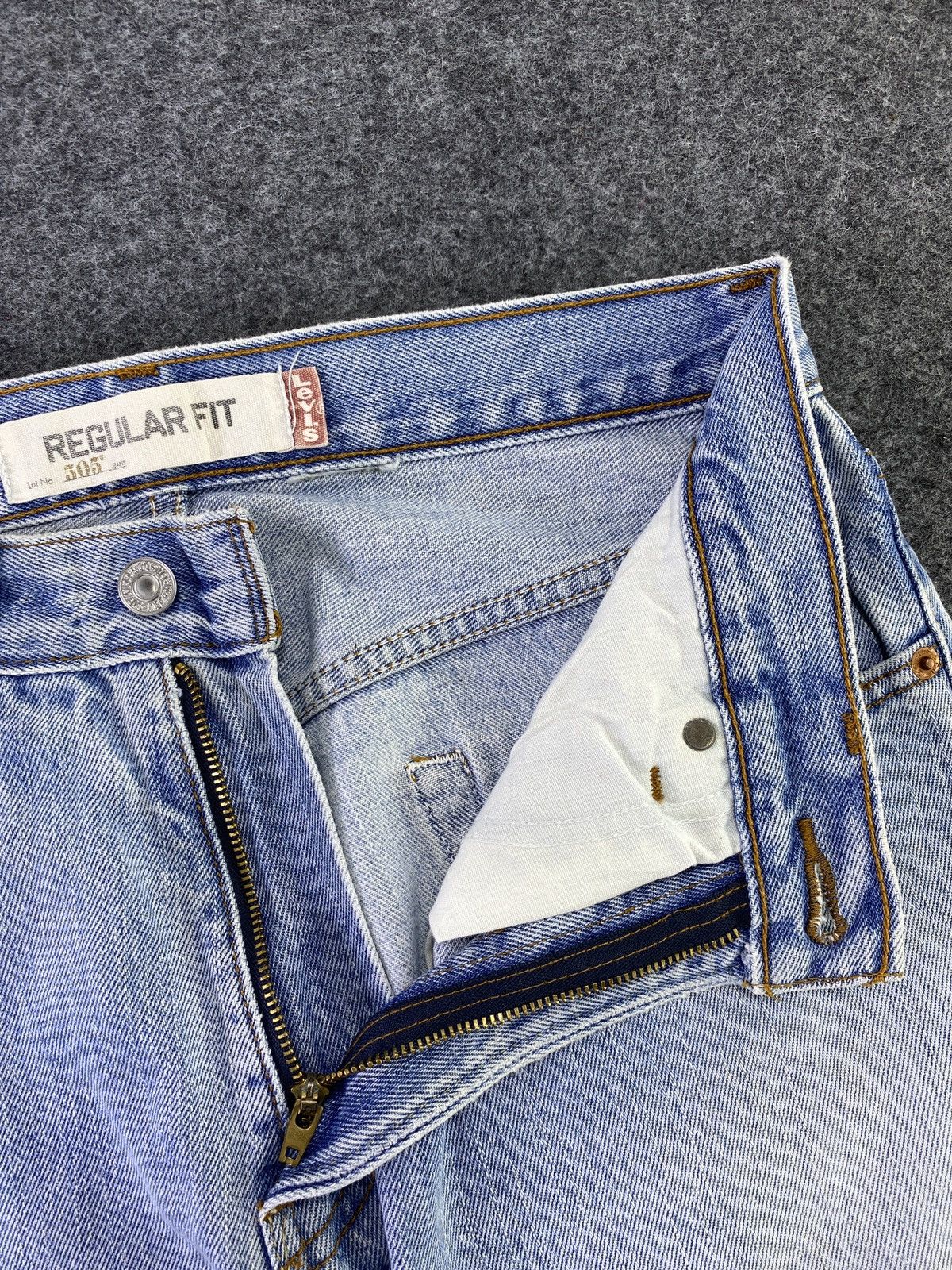 Jean Vintage Levis 505 Distress Blue wash Jeans - J548 Size US 31 - 5 Thumbnail