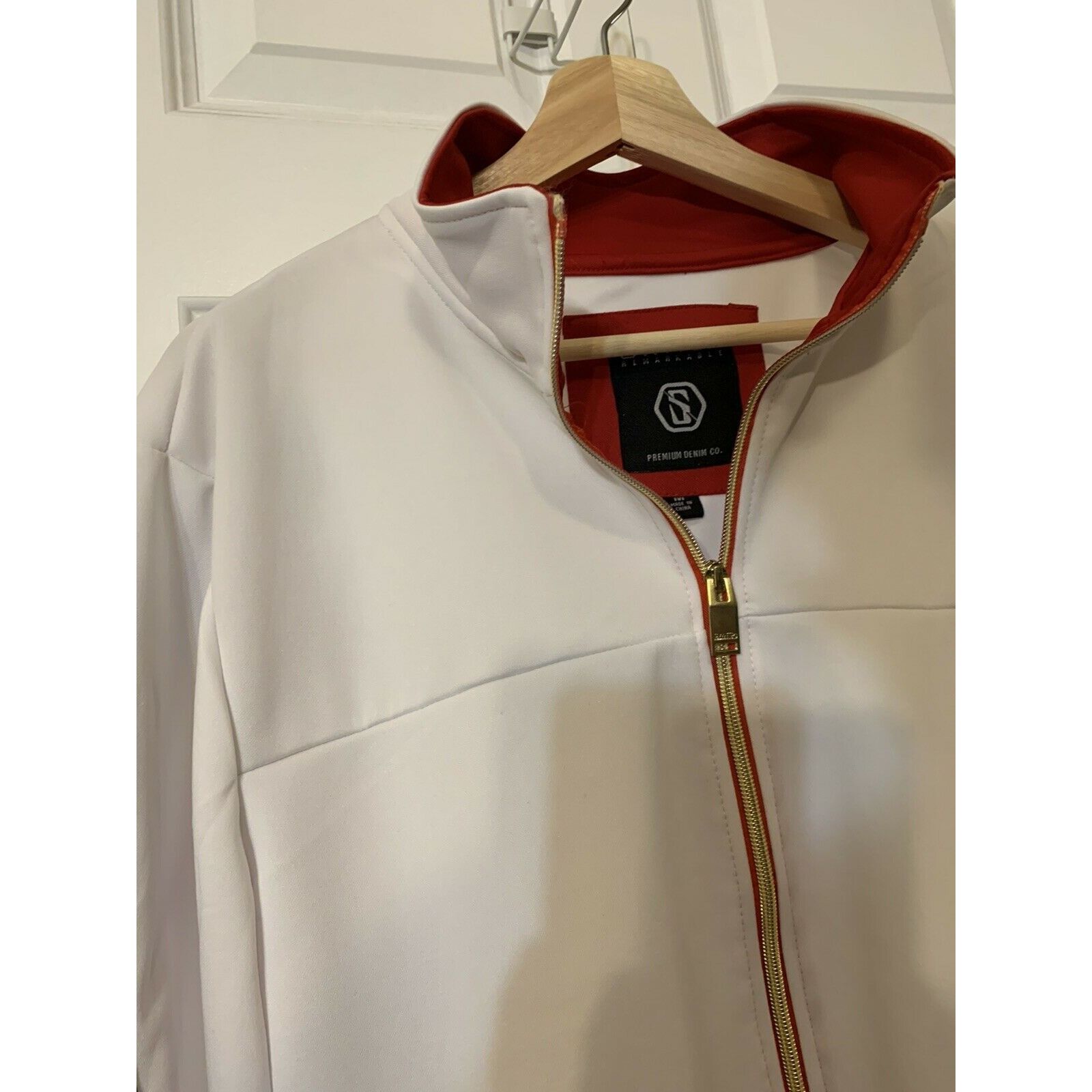 Other Switch Remarkable Mens Sz M White Red legendary Jacket track Size US M / EU 48-50 / 2 - 5 Thumbnail