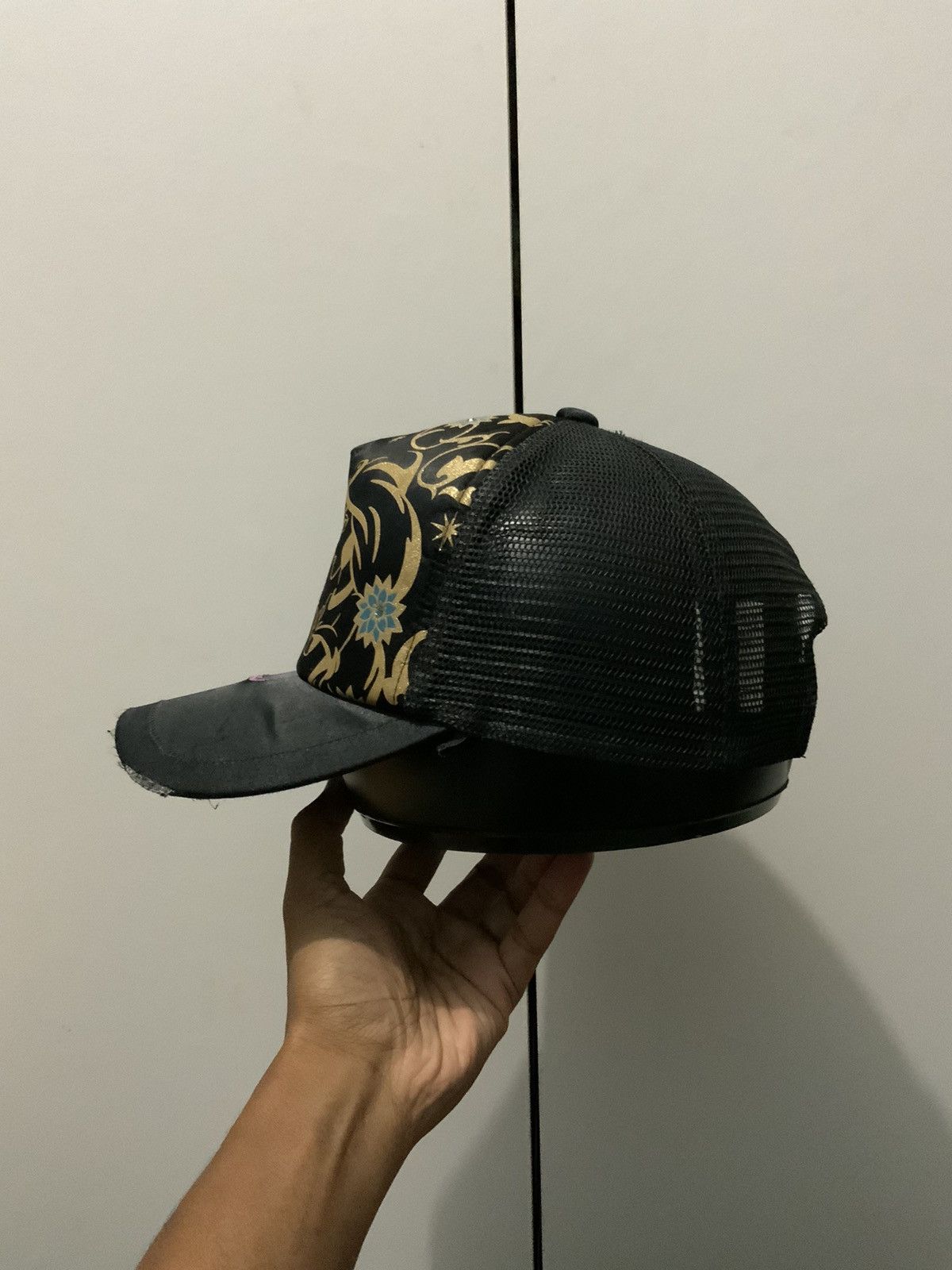 Disney Vintage 90s Princess Jasmine Disney Tokyo Trucker Hat Size ONE SIZE - 3 Thumbnail