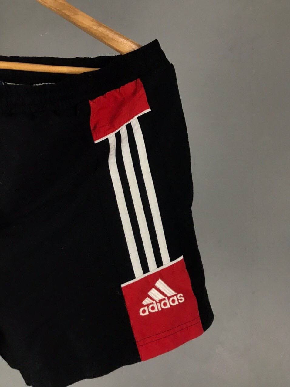 Adidas Adidas Vintage Short Size US 32 / EU 48 - 2 Thumbnail