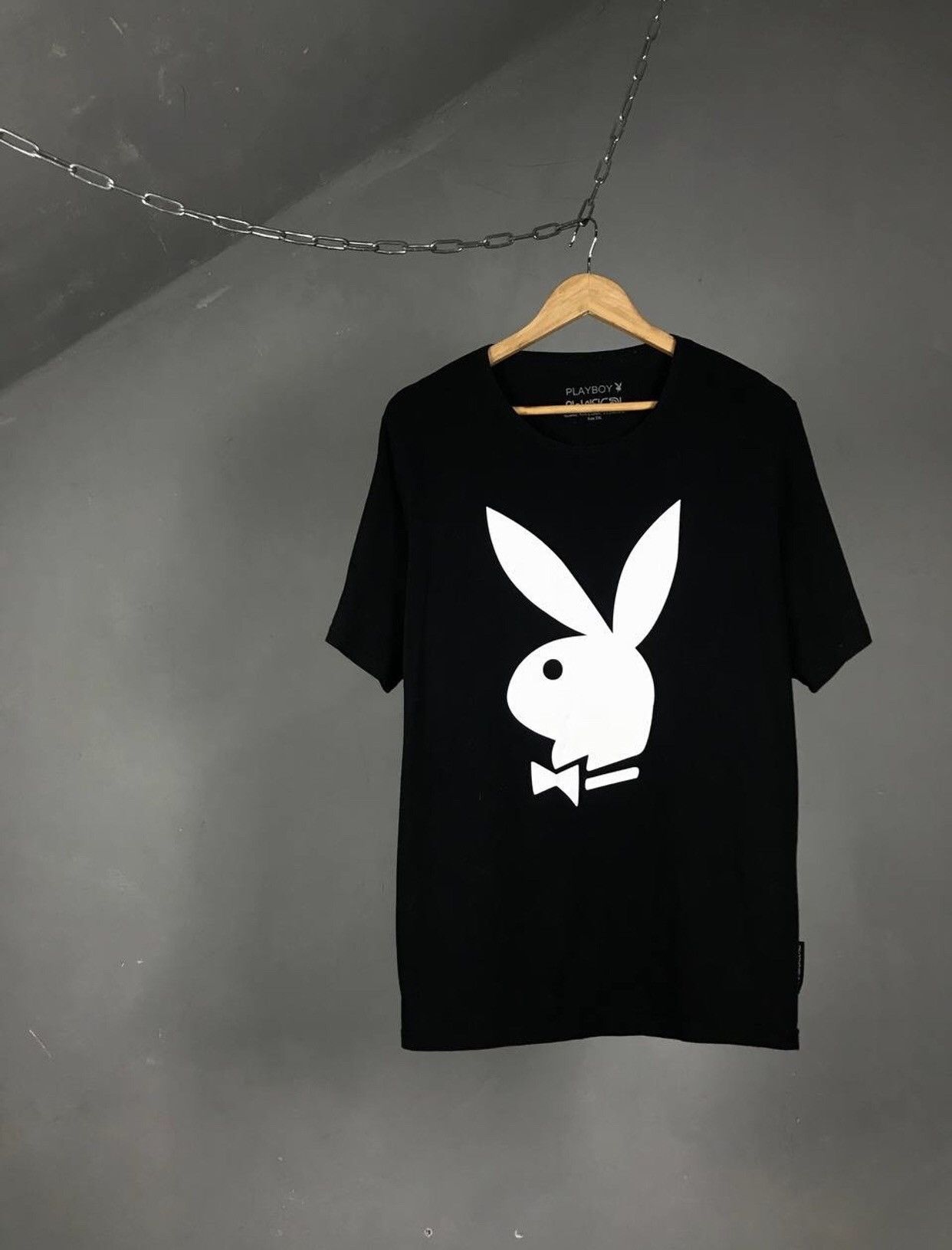 Playboy Playboy vintage streetwear center logo tee Size US XXL / EU 58 / 5 - 1 Thumbnail