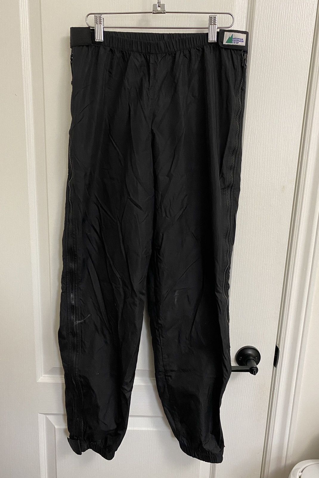 Vintage 90s MEC Side Zip Rain Tech Shell Pants