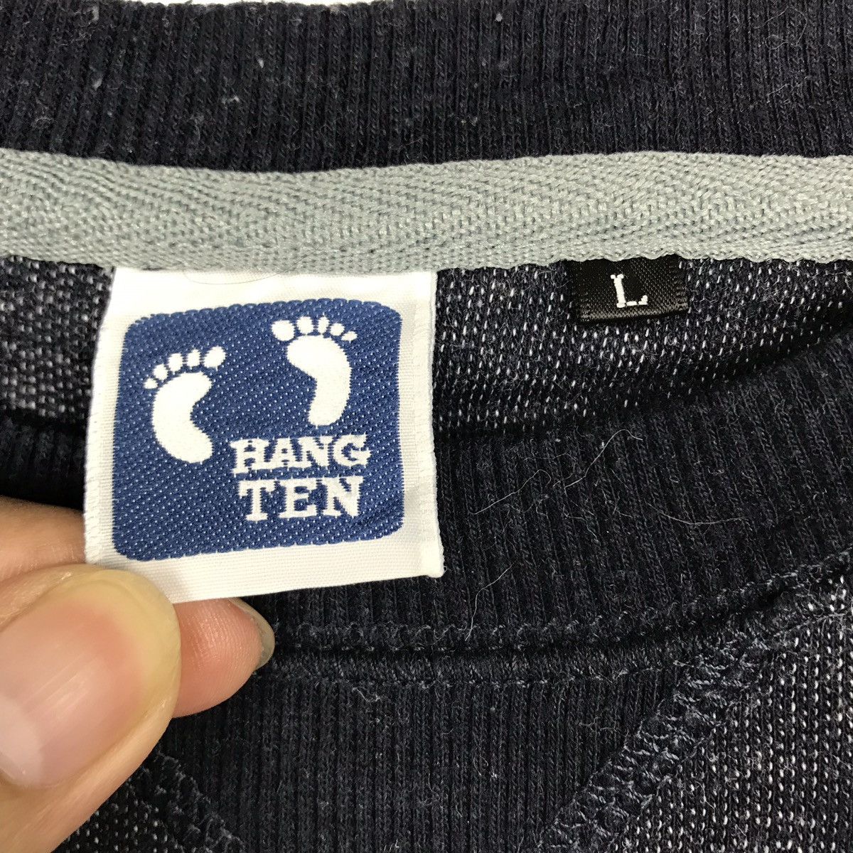 Hang Ten × Vintage Vintage Hang Ten Sweatshirt Fashion Surfboard Sweater Size US L / EU 52-54 / 3 - 3 Thumbnail