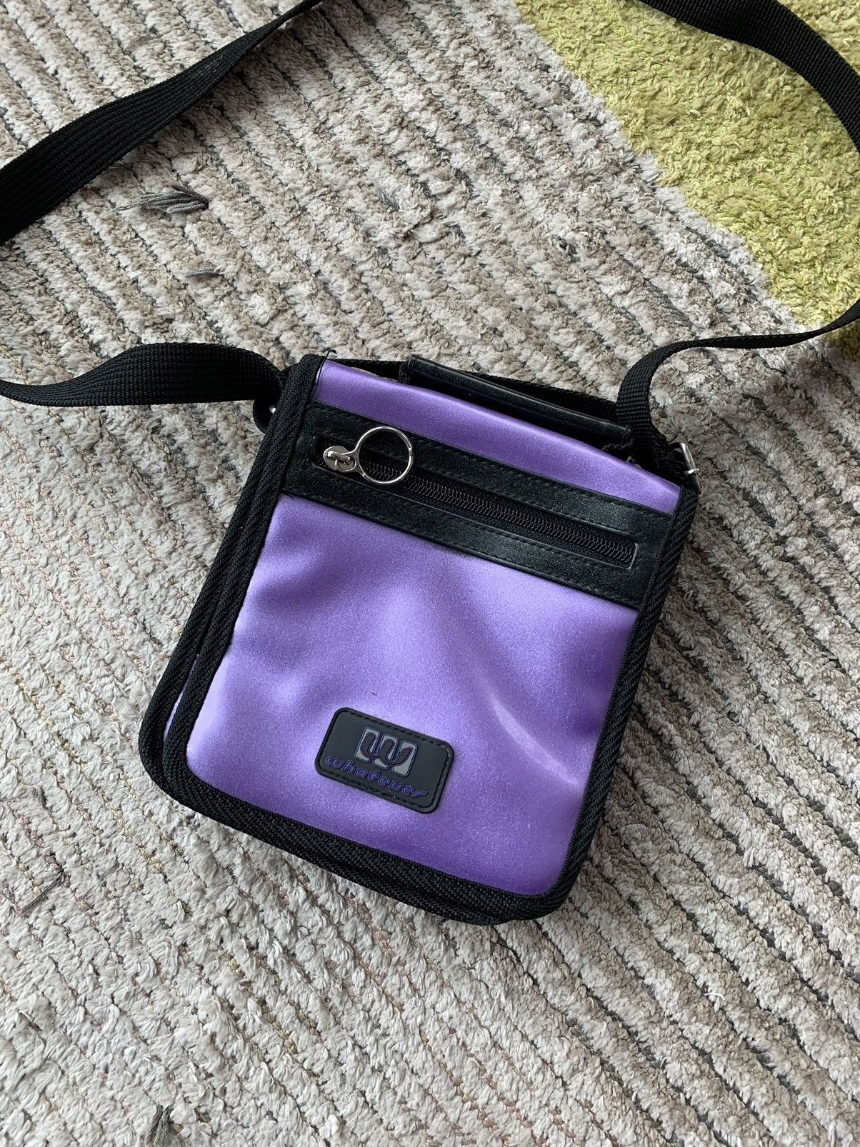 Japanese Brand 2000s Purple PVC Crossbody Bag Y2K Vintage Side Bags Sling Size ONE SIZE - 3 Thumbnail