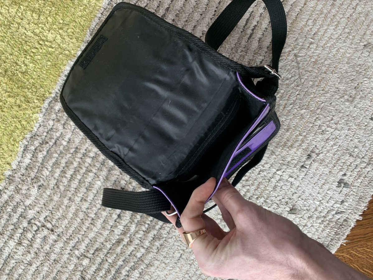 Japanese Brand 2000s Purple PVC Crossbody Bag Y2K Vintage Side Bags Sling Size ONE SIZE - 6 Thumbnail