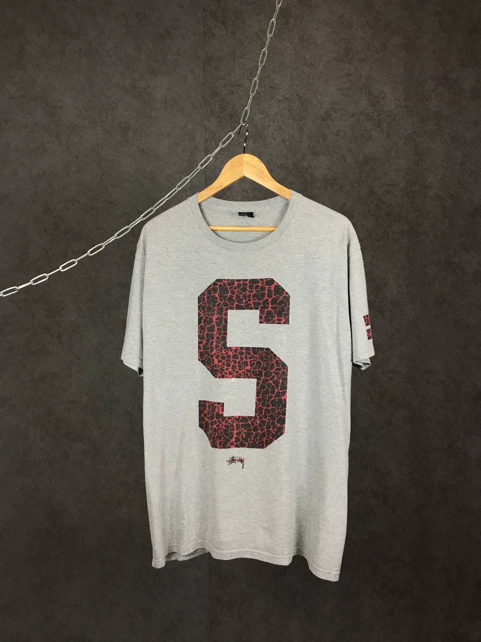 Stussy Stussy streetwear luxury overprinted tee Size US L / EU 52-54 / 3 - 1 Thumbnail