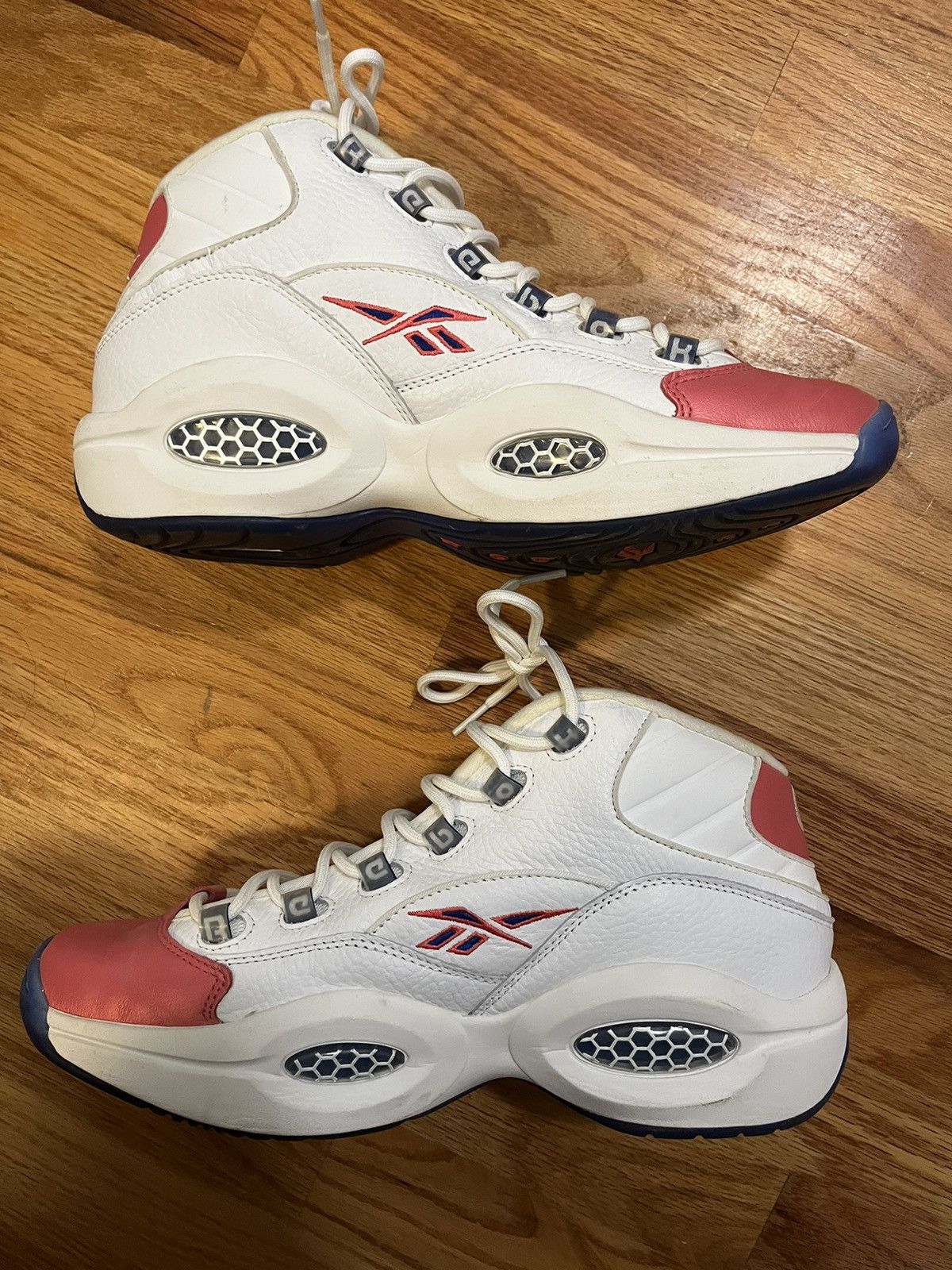 Eric Emanuel × Reebok Eric Emanuel x Reebok Question Mid Size US 10.5 / EU 43-44 - 2 Thumbnail