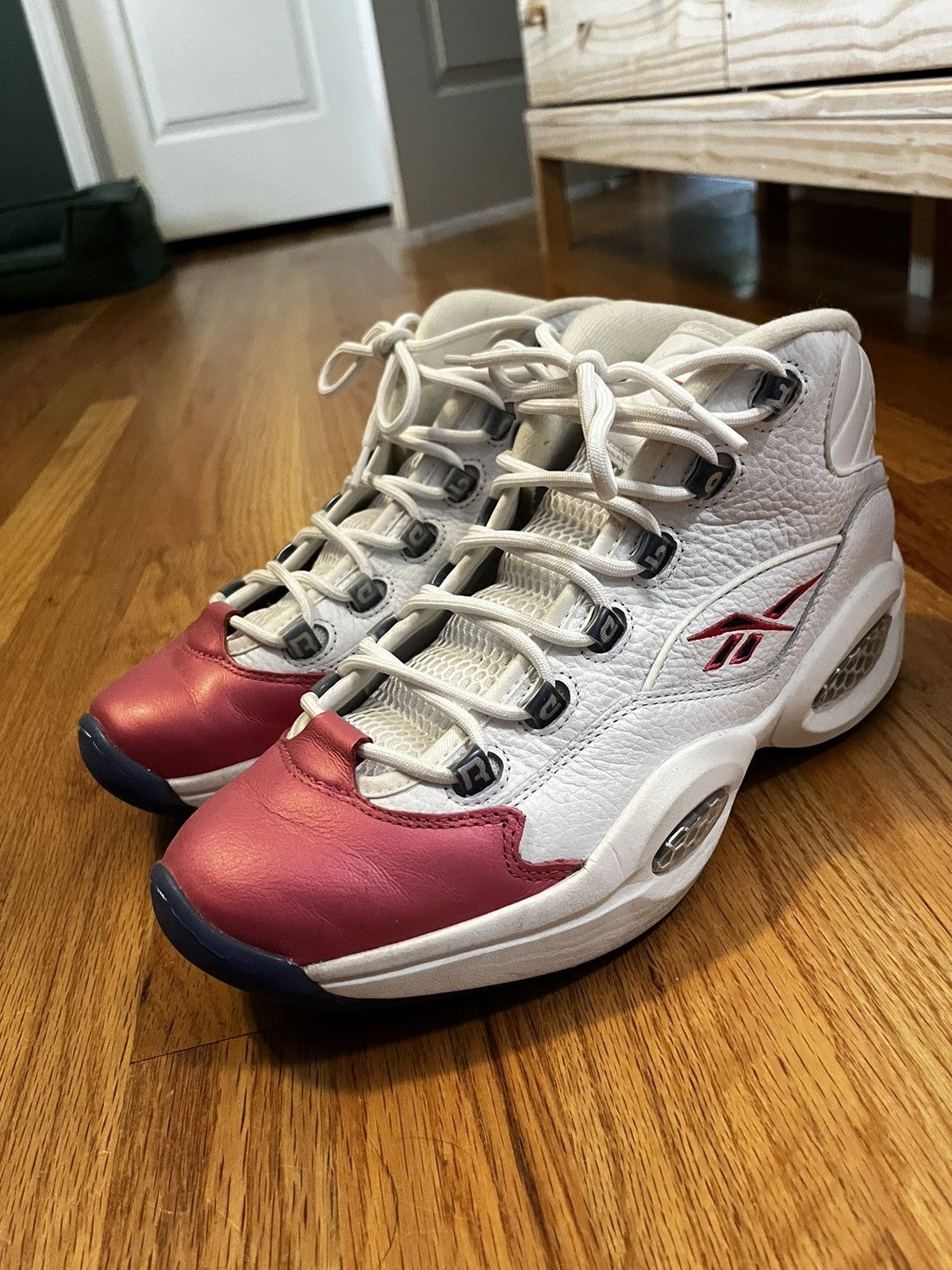 Eric Emanuel × Reebok Eric Emanuel x Reebok Question Mid Size US 10.5 / EU 43-44 - 3 Thumbnail