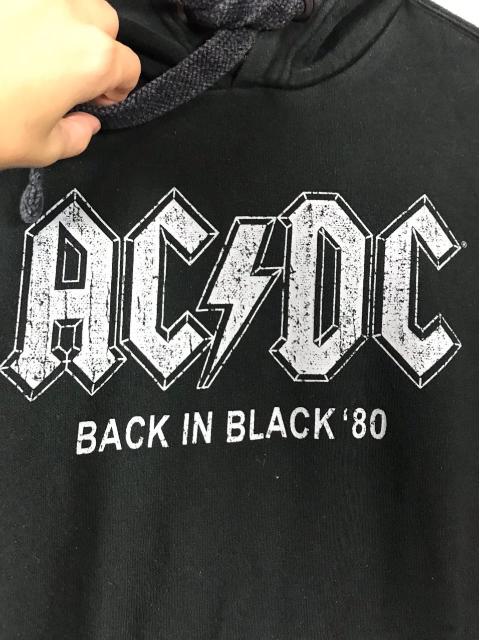 AC/DC × Band Tees × Vintage AC/DC vintage rock band hoodie Size US S / EU 44-46 / 1 - 3 Thumbnail