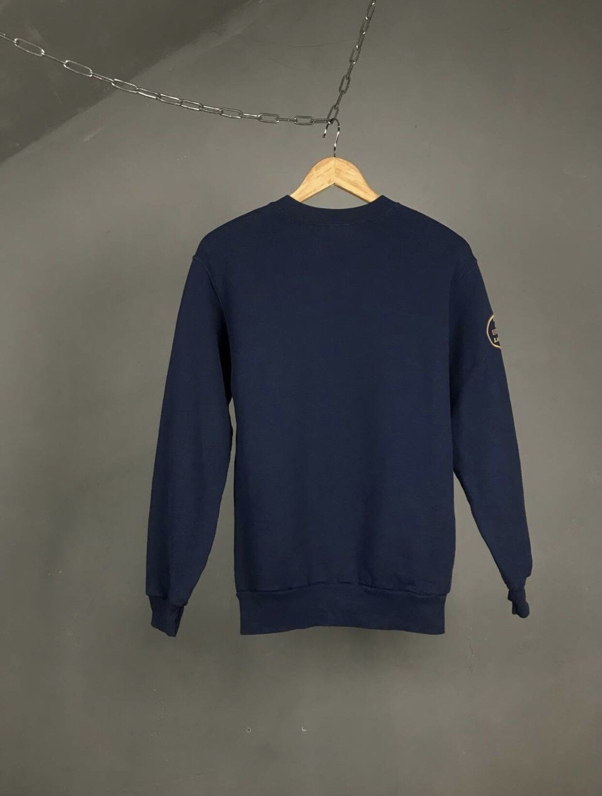 Band Tees Elvis Presley 2002 American vintage rock band sweatshirt Size US S / EU 44-46 / 1 - 7 Thumbnail