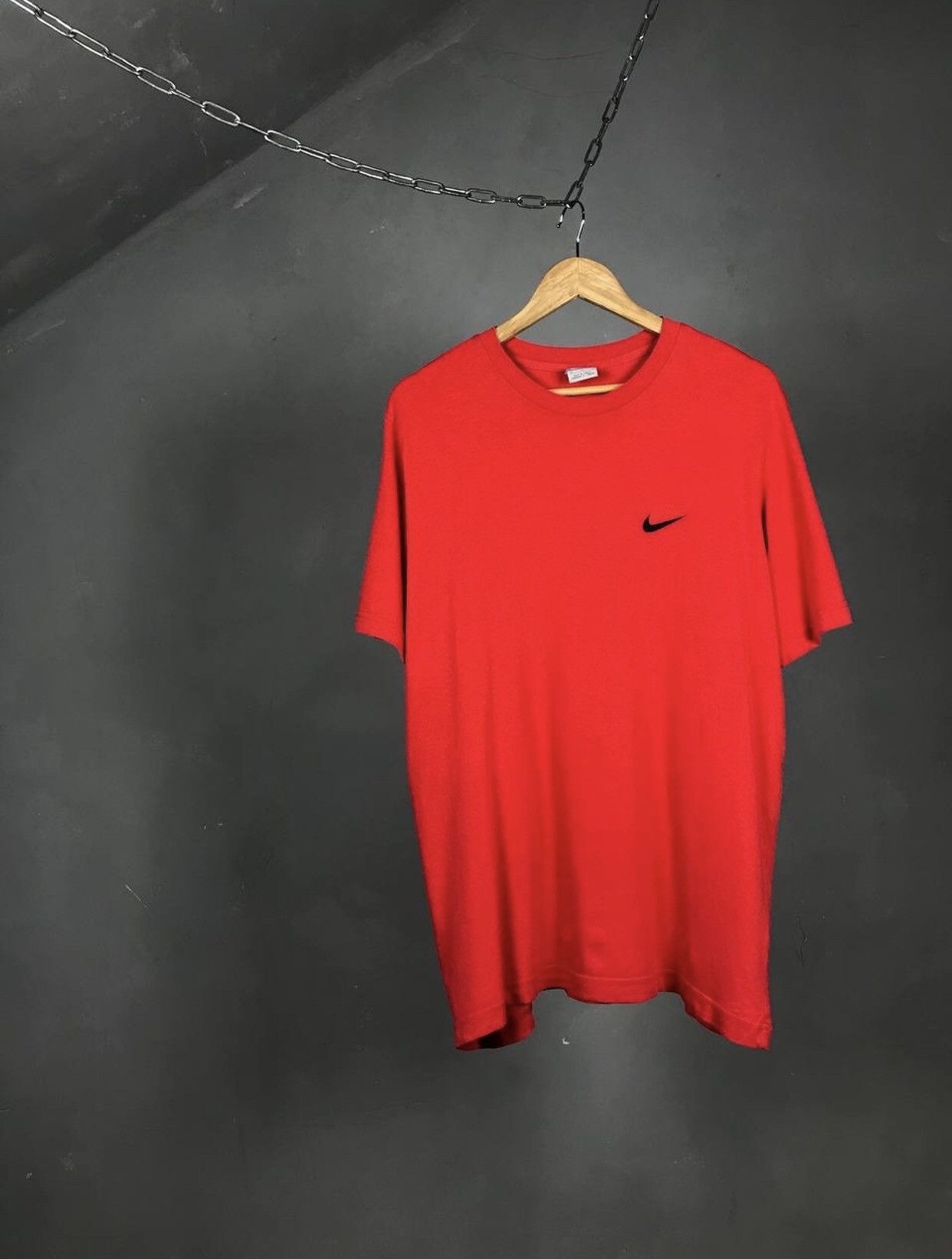 Nike × Vintage Nike swoosh streetwear vintage red tee Size US XL / EU 56 / 4 - 1 Thumbnail