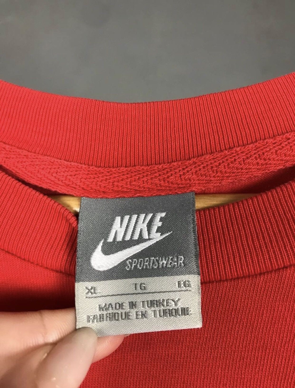 Nike × Vintage Nike swoosh streetwear vintage red tee Size US XL / EU 56 / 4 - 6 Thumbnail