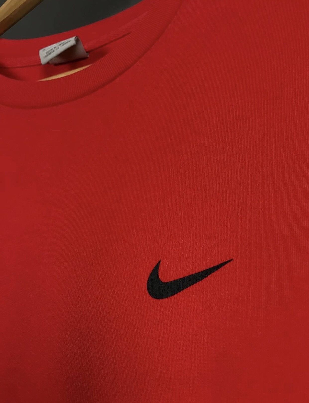 Nike × Vintage Nike swoosh streetwear vintage red tee Size US XL / EU 56 / 4 - 3 Thumbnail
