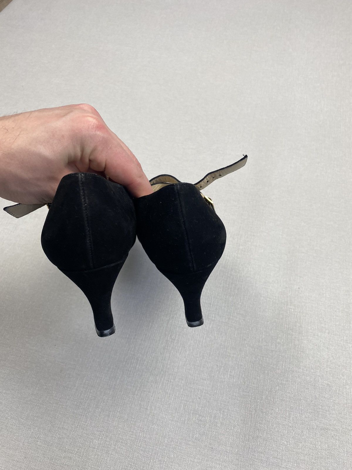 Bally × Vintage Women’s Bally Suede Black Shoes size 5 1/2 Size US 7.5 / IT 37.5 - 3 Thumbnail