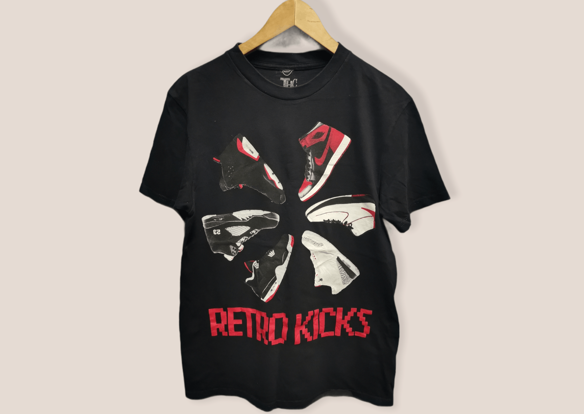 Other The Holy Couture Retro Kicks Tees 💥 Nice Design 💥 Size US M / EU 48-50 / 2 - 1 Thumbnail