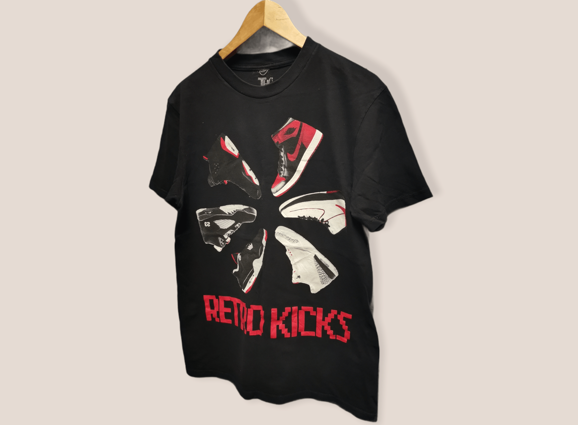 Other The Holy Couture Retro Kicks Tees 💥 Nice Design 💥 Size US M / EU 48-50 / 2 - 2 Thumbnail