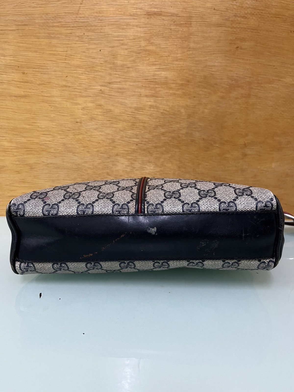 Gucci Authentic Vintage GUCCI Sling bag Size ONE SIZE - 5 Thumbnail