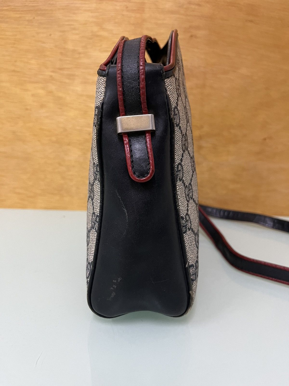 Gucci Authentic Vintage GUCCI Sling bag Size ONE SIZE - 8 Thumbnail