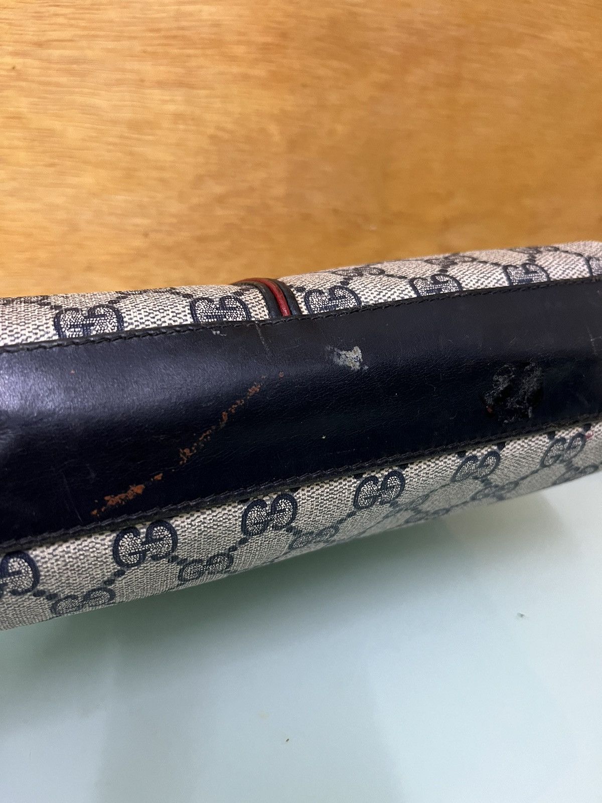 Gucci Authentic Vintage GUCCI Sling bag Size ONE SIZE - 9 Thumbnail