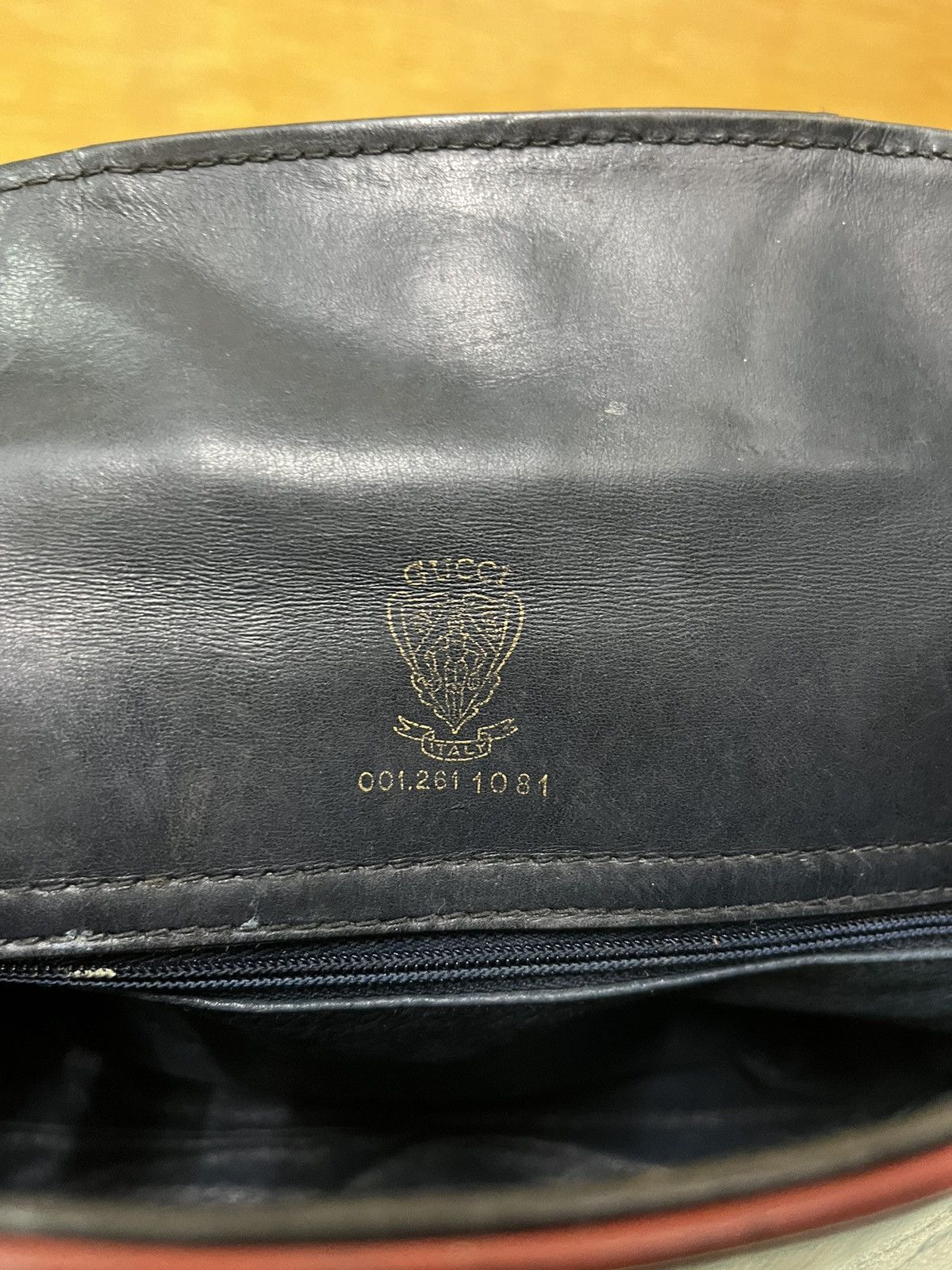 Gucci Authentic Vintage GUCCI Sling bag Size ONE SIZE - 17 Thumbnail