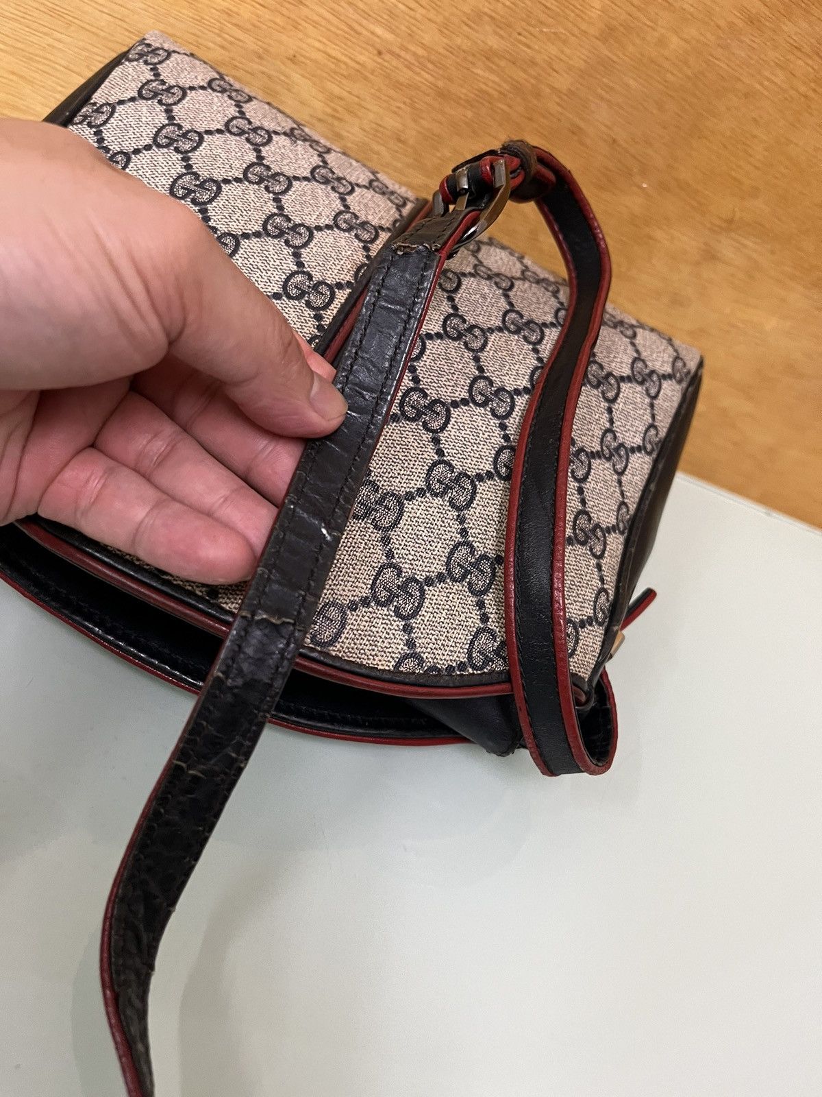 Gucci Authentic Vintage GUCCI Sling bag Size ONE SIZE - 15 Thumbnail